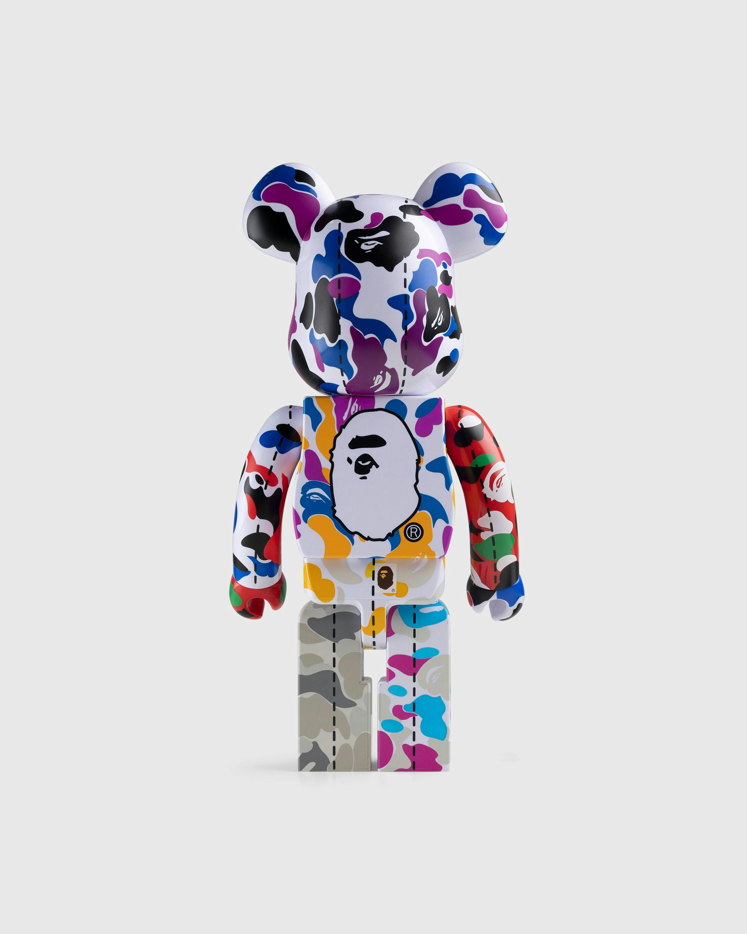 Medicom - Be@rbrick BAPE Camo 28th Anniversary 400% Multi #2 - Lifestyle - Multi - Image 2