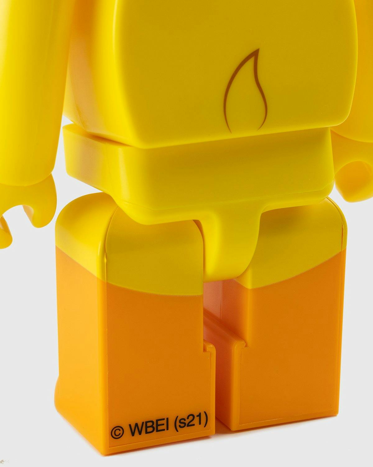 Medicom - Be@rbrick Tweety 100% and 400% Set Yellow - Lifestyle - Yellow - Image 4