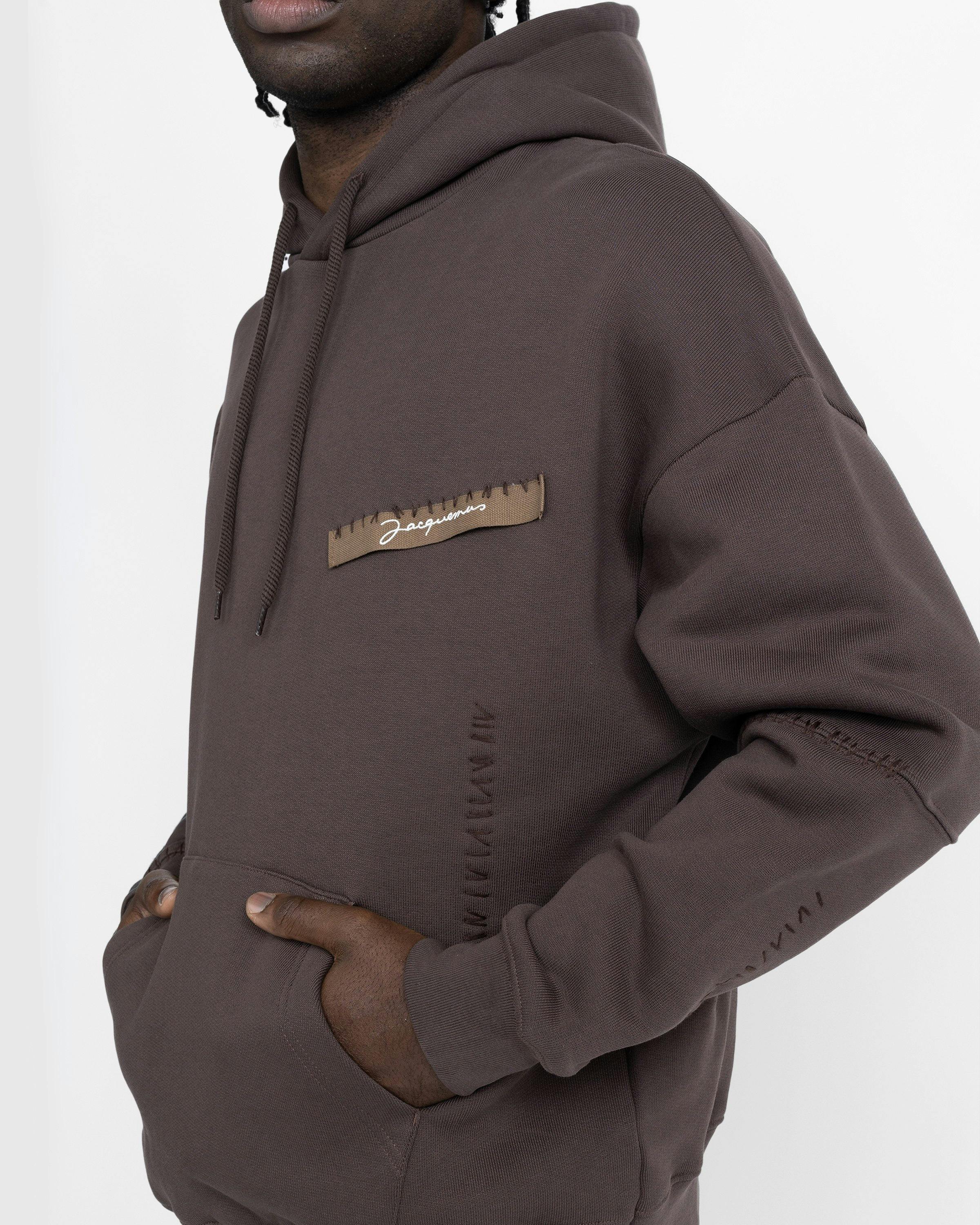 JACQUEMUS - Le Sweatshirt Gasta Brown - Clothing - Brown - Image 5
