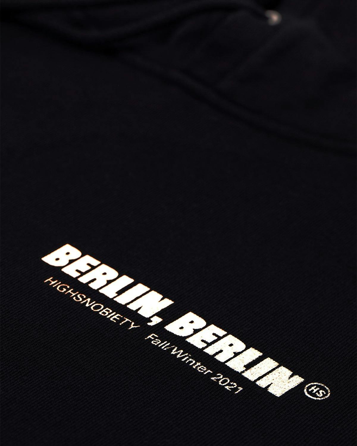 Highsnobiety - Berlin, Berlin Hoodie Black - Clothing - Black - Image 3