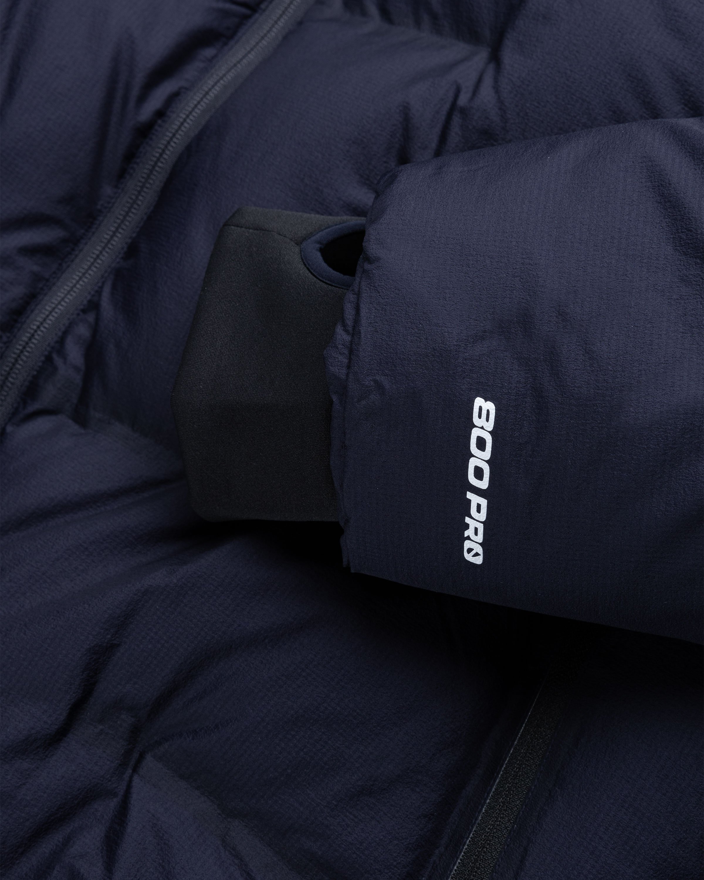 The North Face x UNDERCOVER - Soukuu Cloud Down Nupste Parka Black/Navy - Clothing - Multi - Image 5
