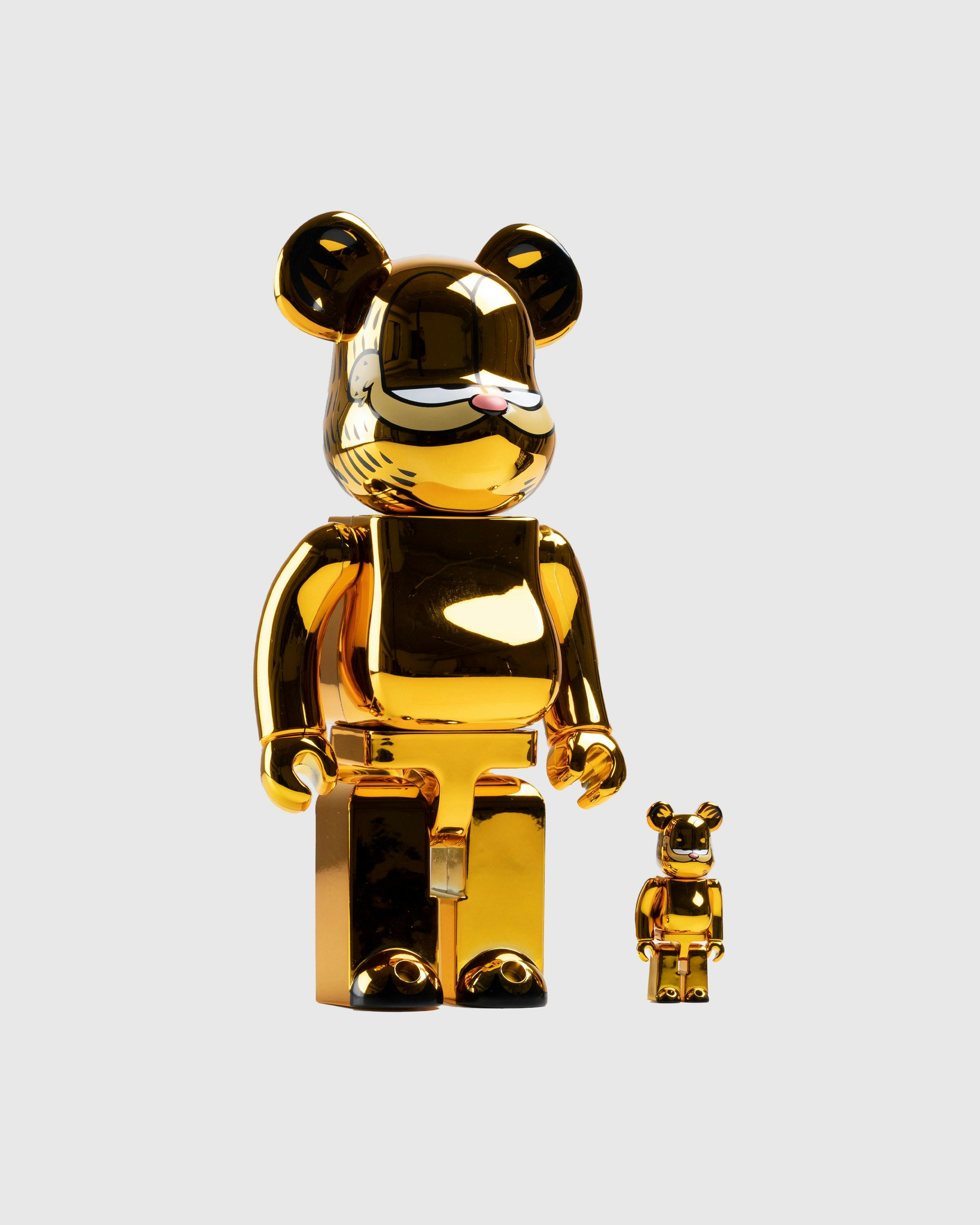 Medicom - Be@rbrick Garfield 100% and 400% Set Gold Chrome - Lifestyle - Orange - Image 2