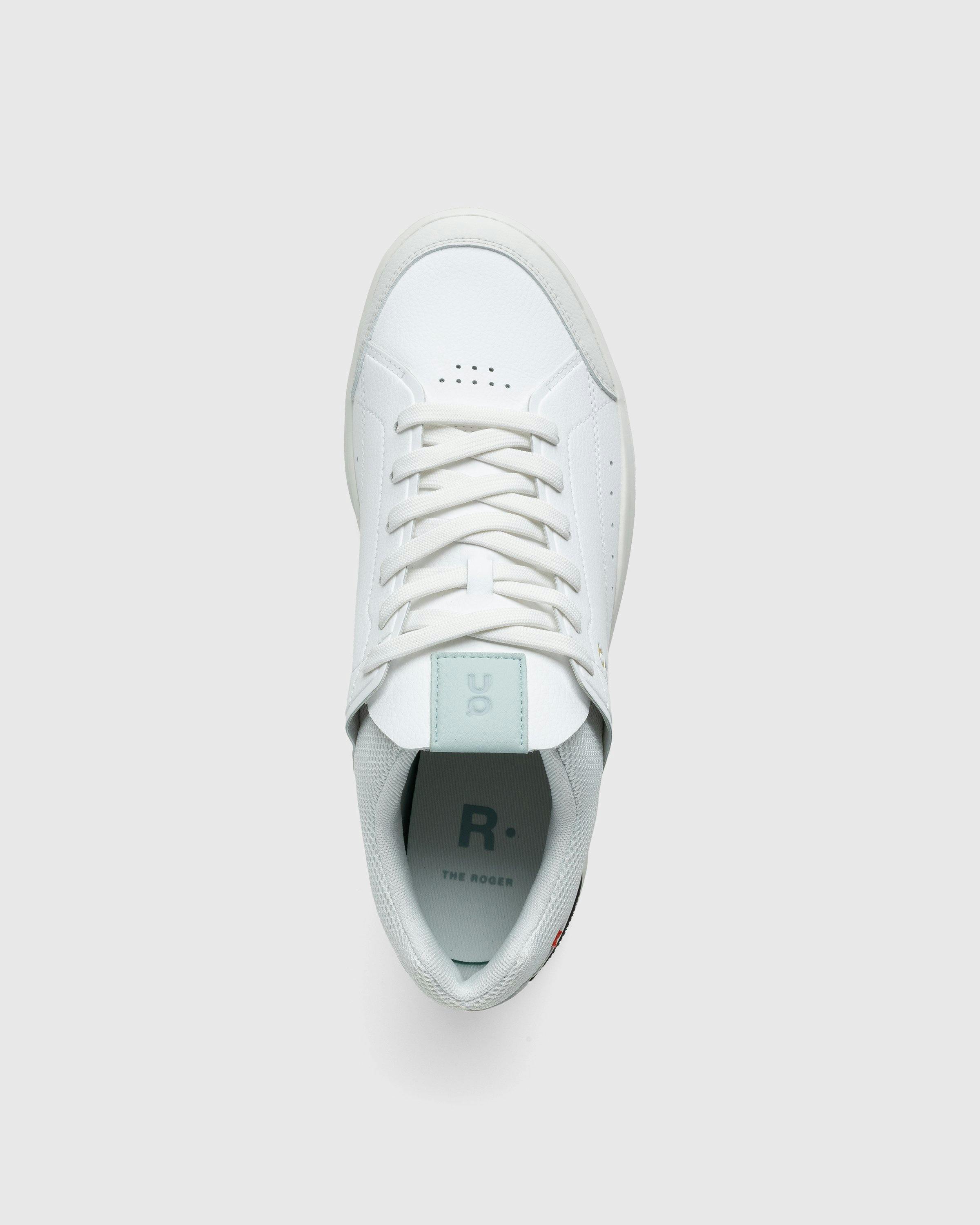 On - THE ROGER Centre Court White/Surf - Footwear - White - Image 5