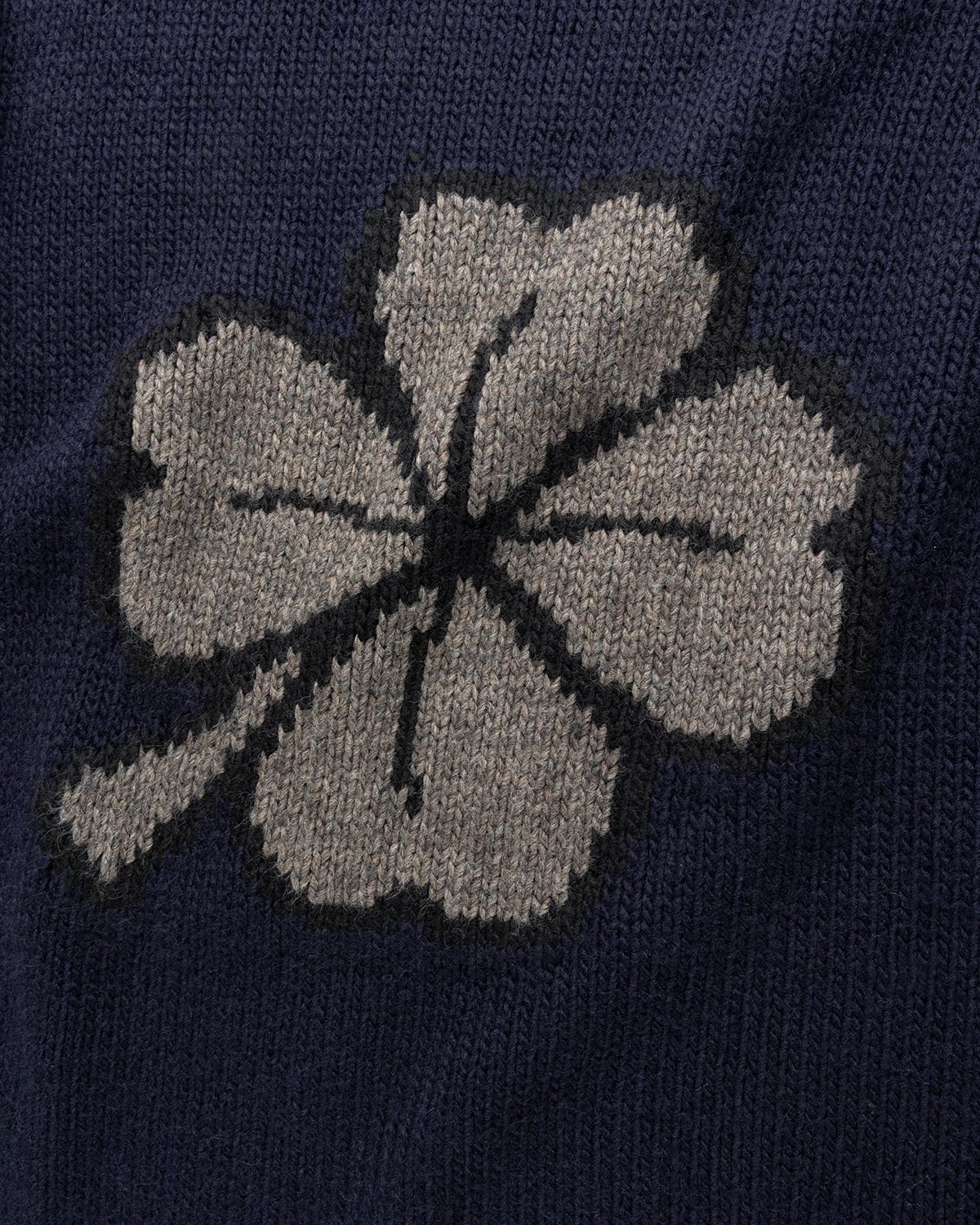 Our Legacy - Popover Roundneck Lucky Clover Navy - Clothing - Black - Image 4