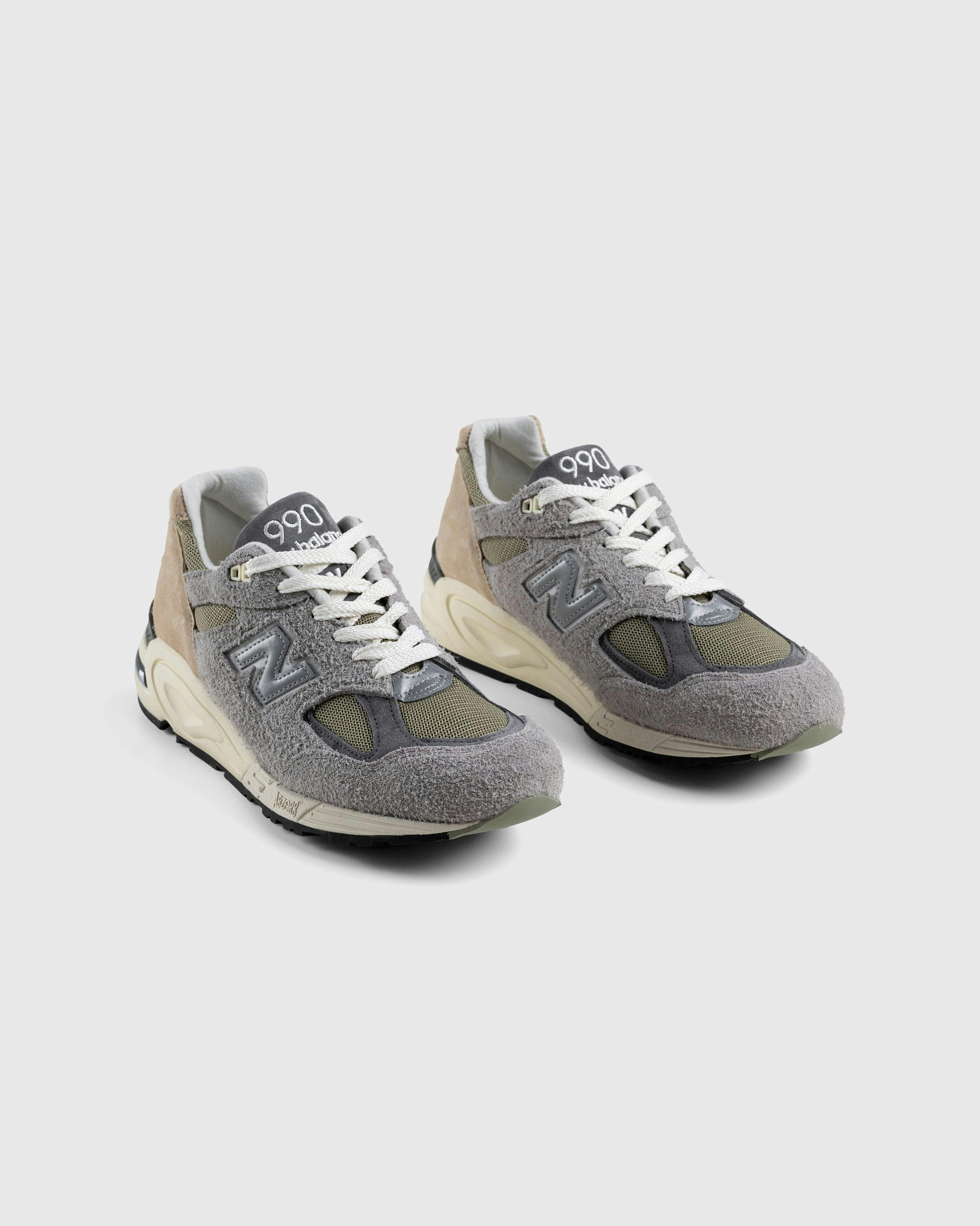 New Balance - M990TD2 Grey - Footwear - Grey - Image 2