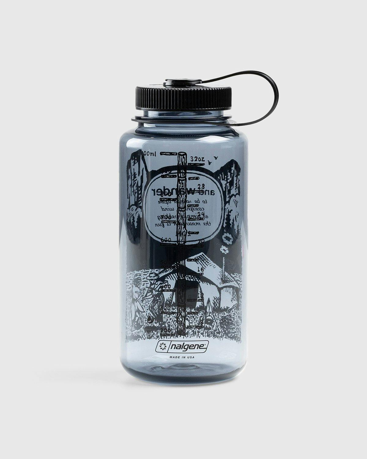 And Wander - Nalgene 1L Tritan Black - Lifestyle - Black - Image 2