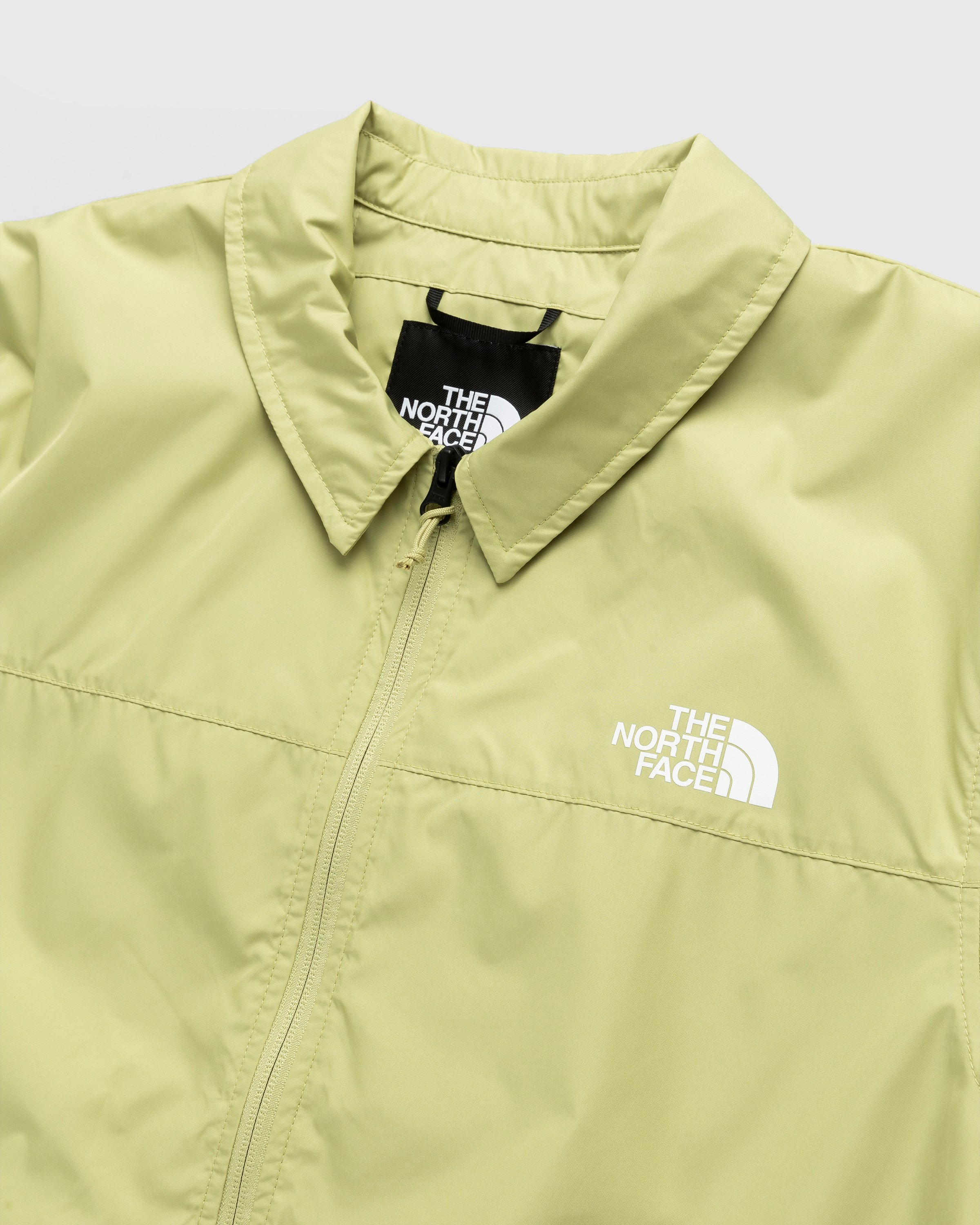 The North Face - Cyclone Coaches Jacket Weeping Willow - Clothing - Green - Image 6
