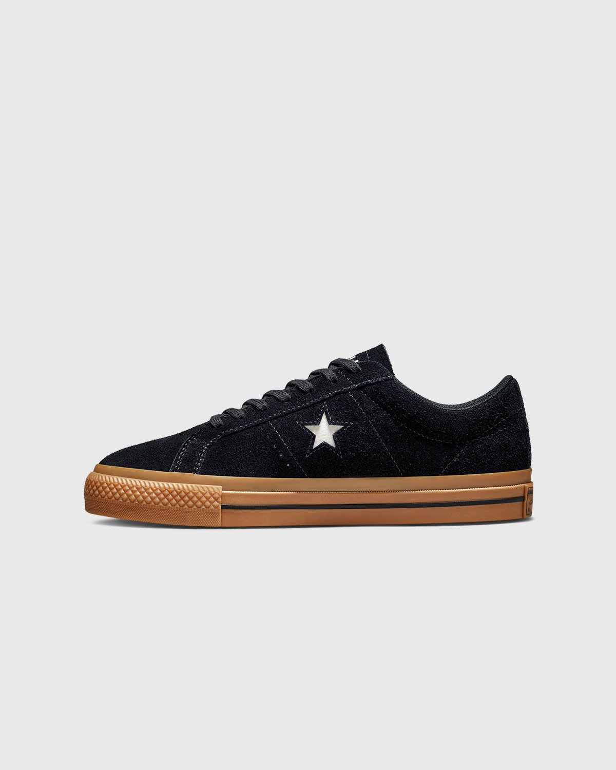 Converse x Peanuts - One Star Ox Black/Egret/Gum Honey - Footwear - Black - Image 2