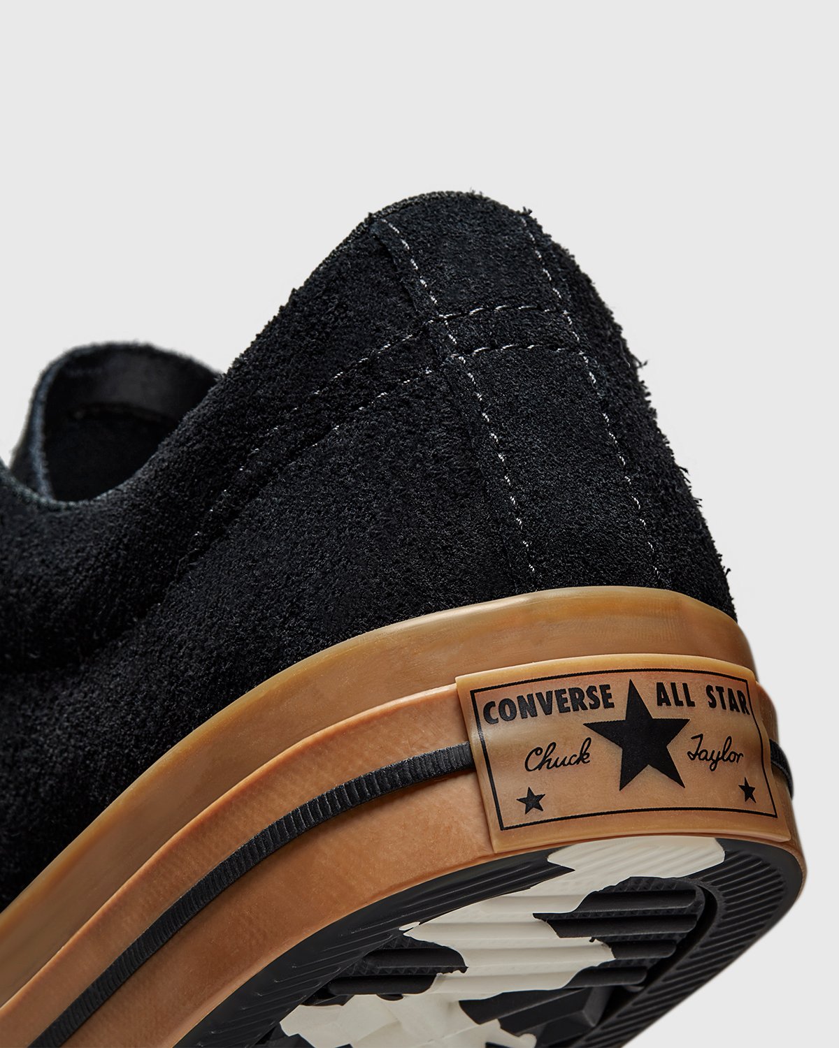 Converse x Peanuts - One Star Ox Black/Egret/Gum Honey - Footwear - Black - Image 5