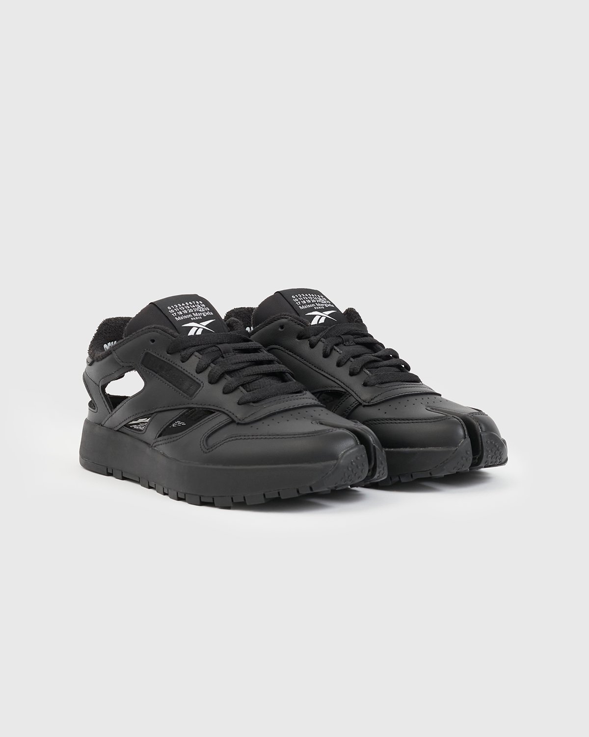 Maison Margiela x Reebok - Classic Leather Tabi Low Black - Footwear - Black - Image 2