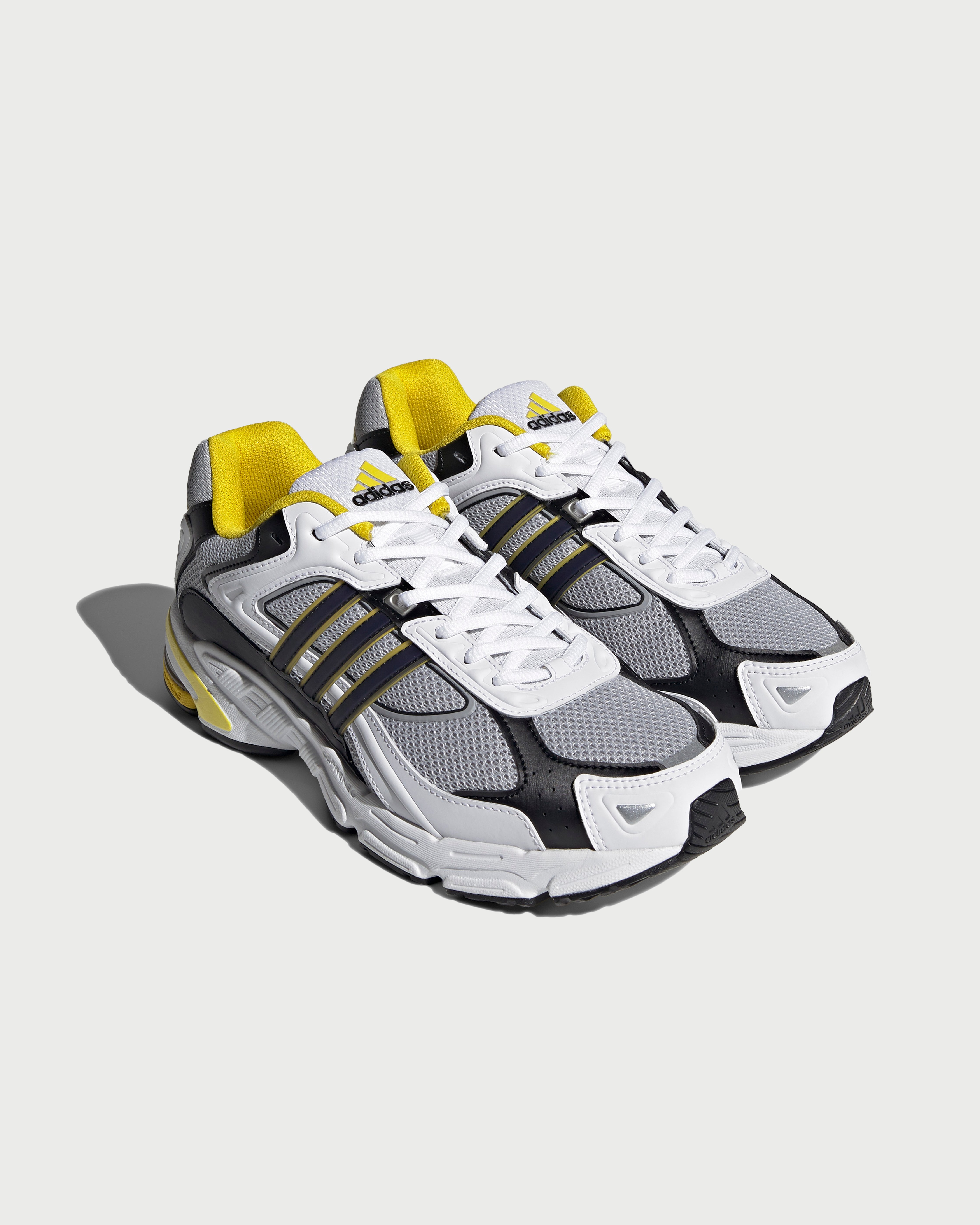 Adidas - Response CL White/Yellow - Footwear - White - Image 2
