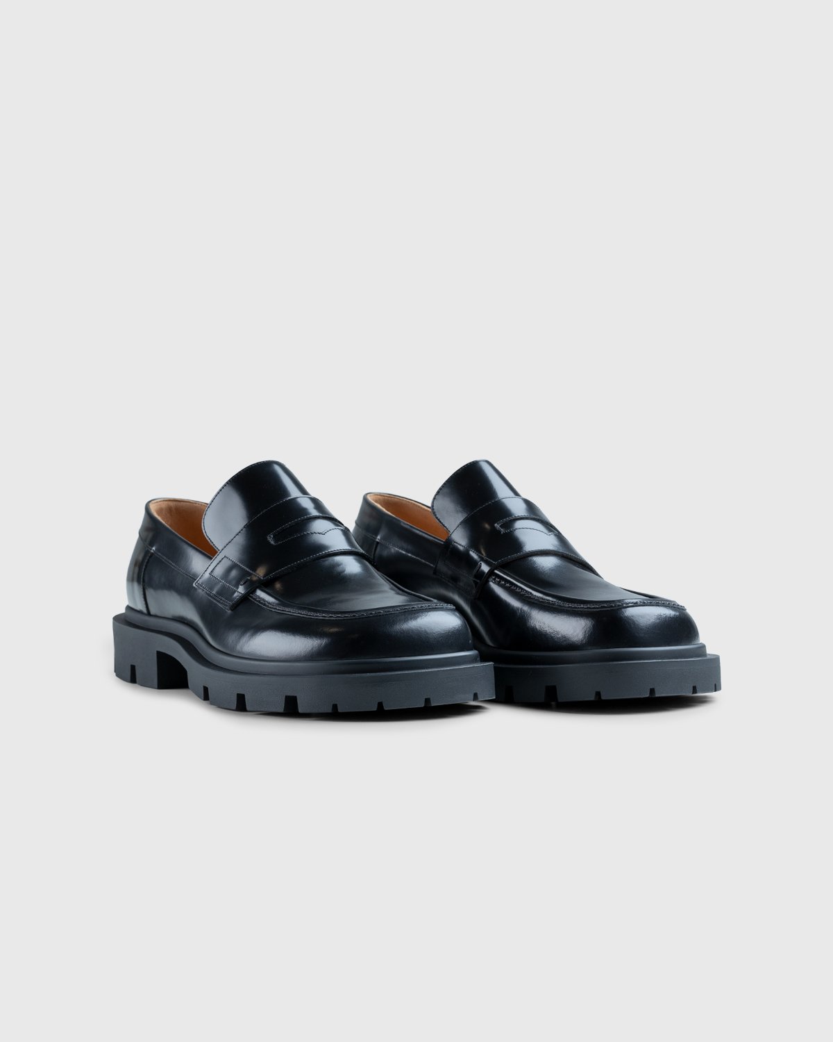 Maison Margiela - Leather Loafers Black - Footwear - Black - Image 2