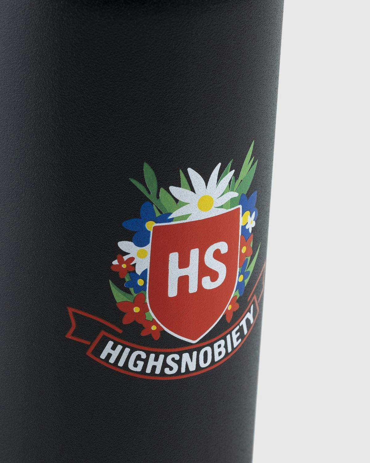 Highsnobiety x SIGG - GATEZERO Logo Water Bottle Black - Lifestyle - Black - Image 3