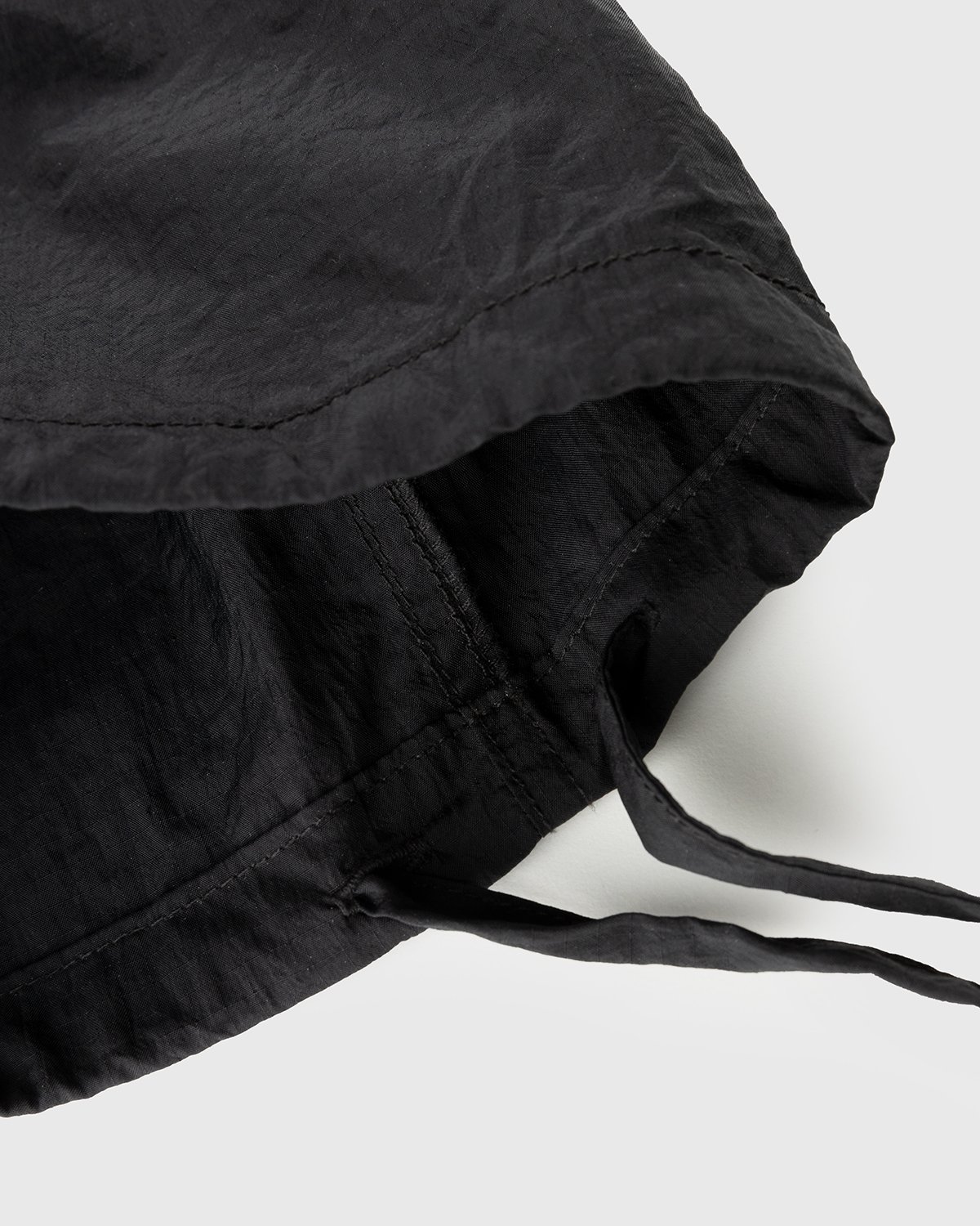 Highsnobiety - Water-Resistant Ripstop Cargo Pants Black - Clothing - Black - Image 5