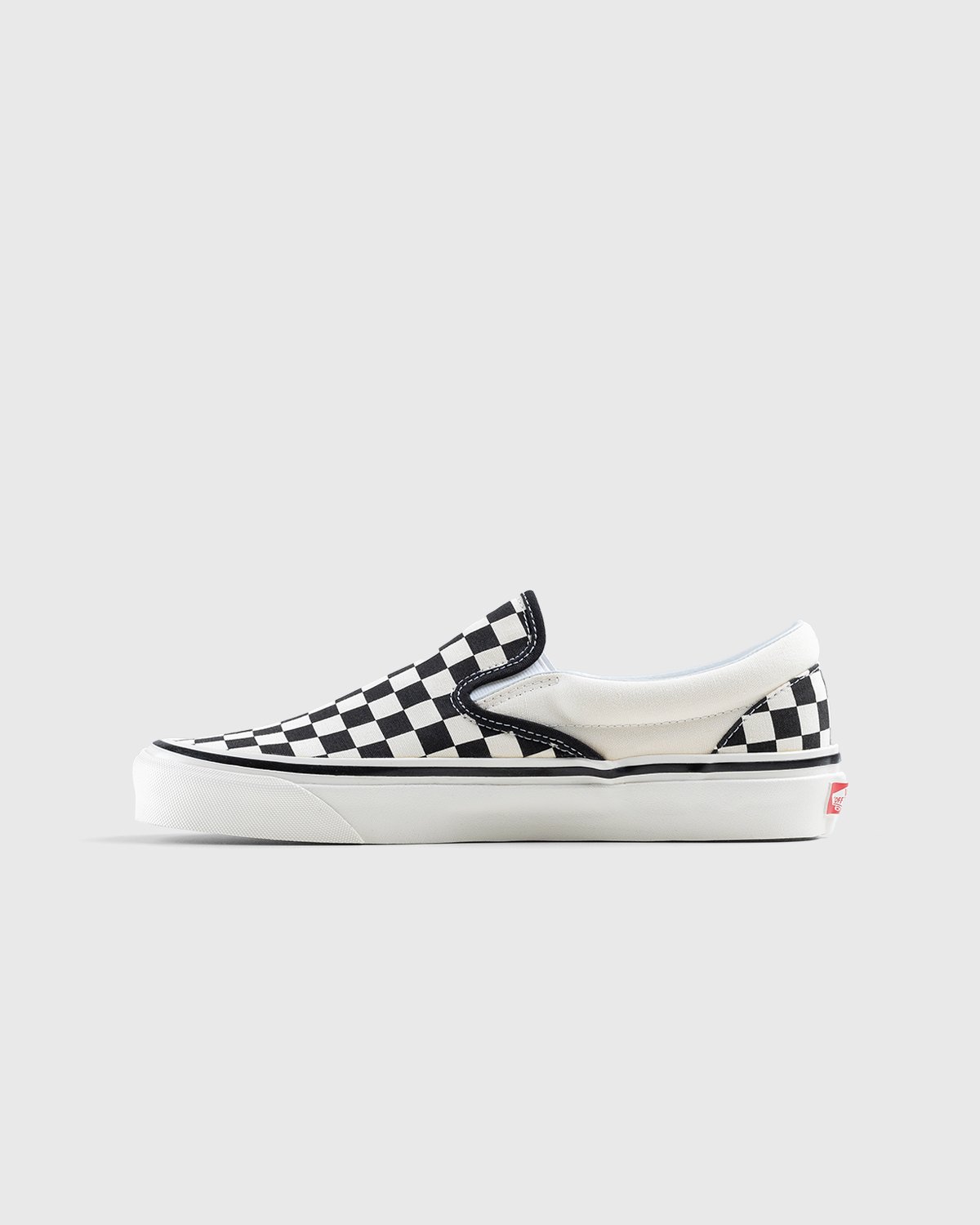 Vans - Anaheim Factory Classic Slip-On 98 DX Checkerboard - Footwear - White - Image 2