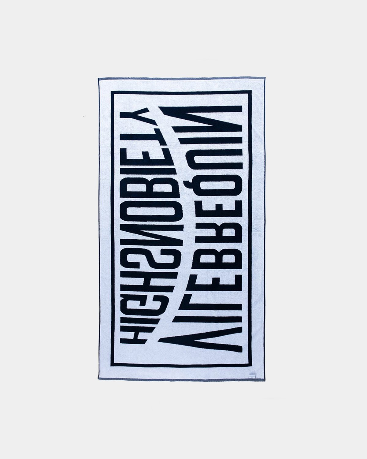 Vilebrequin x Highsnobiety - Logo Towel Navy - Lifestyle - Blue - Image 2