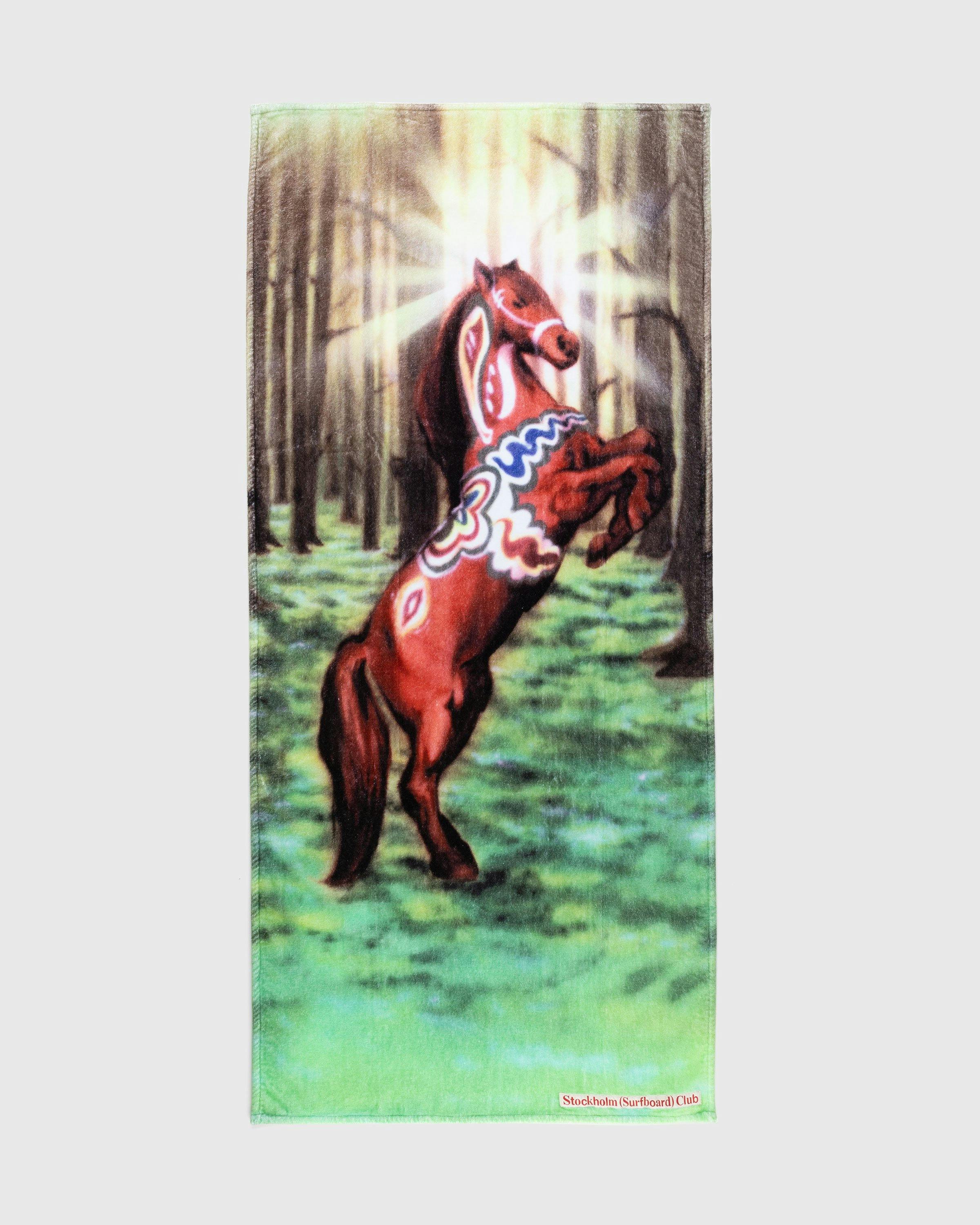 Stockholm Surfboard Club - Horse Printed Beach Towel Multi - Lifestyle - Multi - Image 2