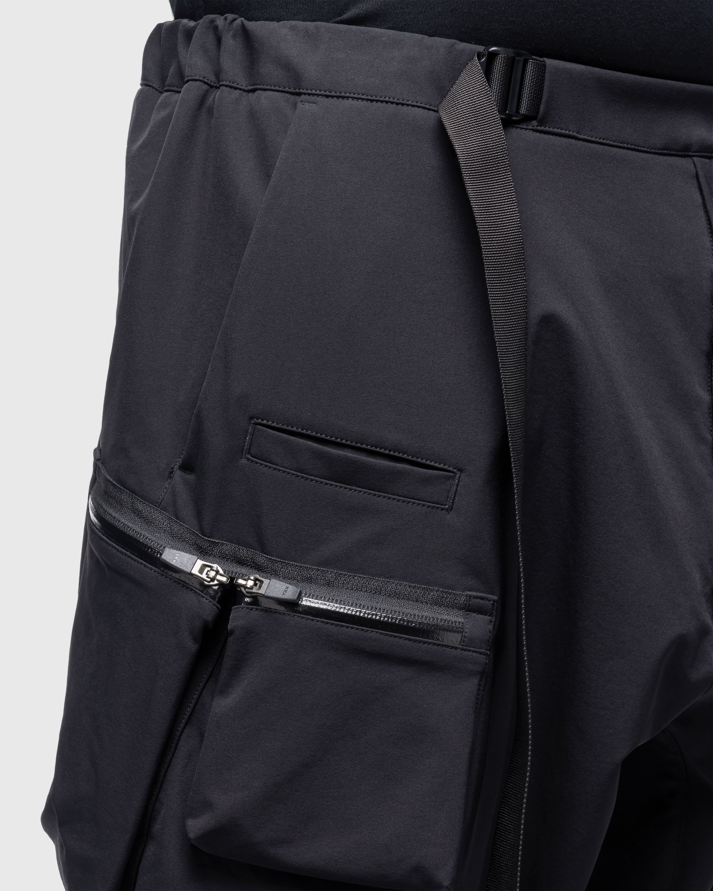 ACRONYM - P23Q-DS Schoeller Dryskin Cargo Pant Black - Clothing - Black - Image 5