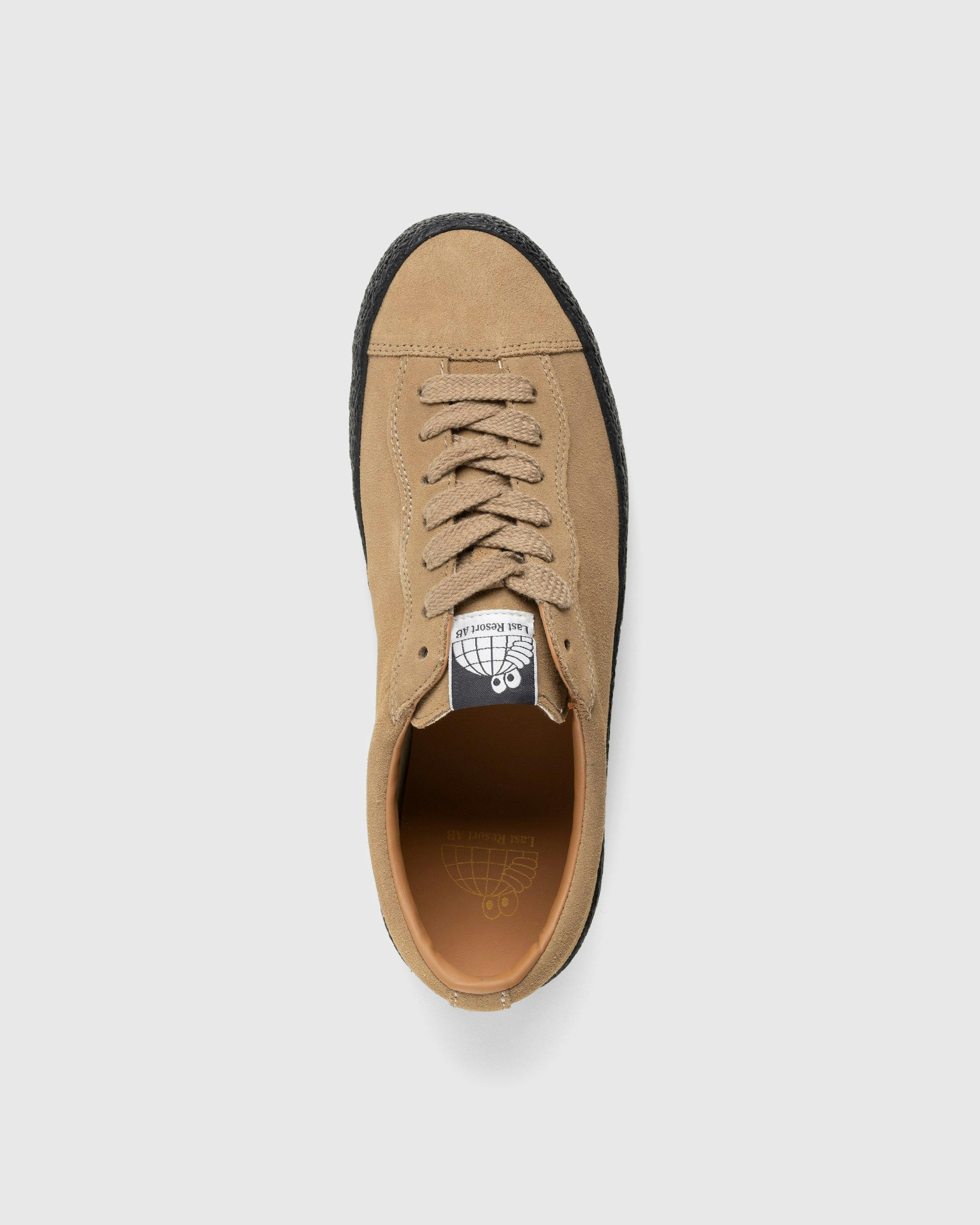 Last Resort AB - VM002 Suede Lo Sand/Black - Footwear - Beige - Image 5