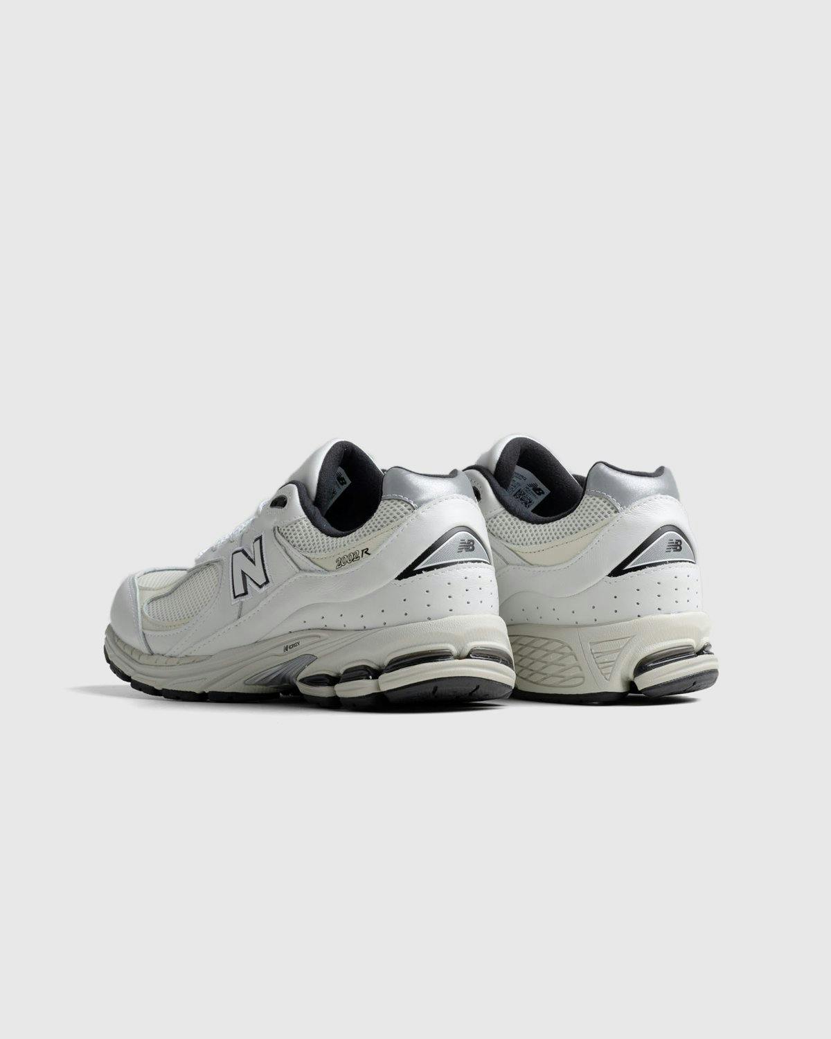 New Balance - ML2002RQ White - Sneakers - White - Image 3