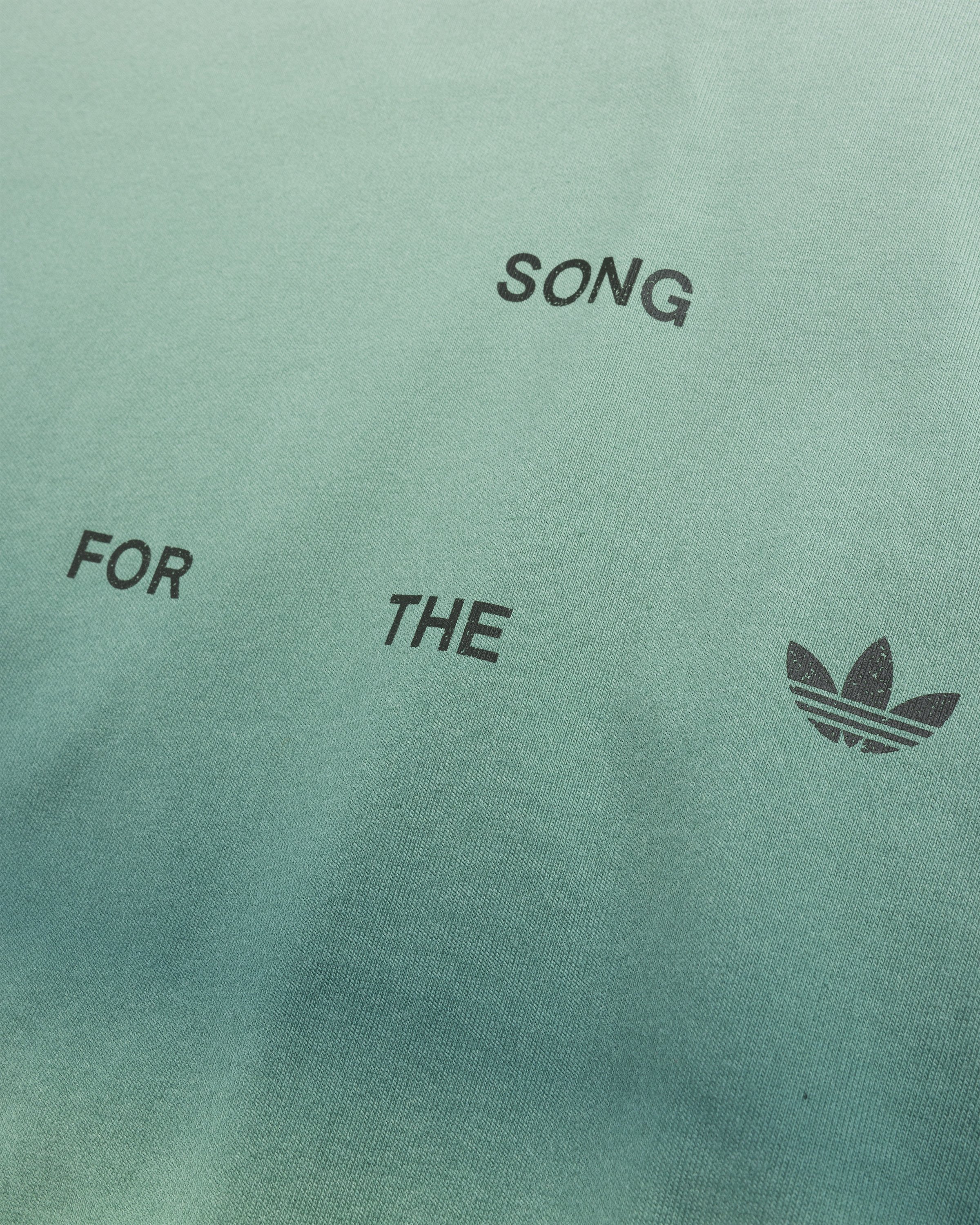 Song For The Mute x Adidas - SFTM TEE SS 1 HAZGRN/TECFOR - Clothing - Green - Image 6