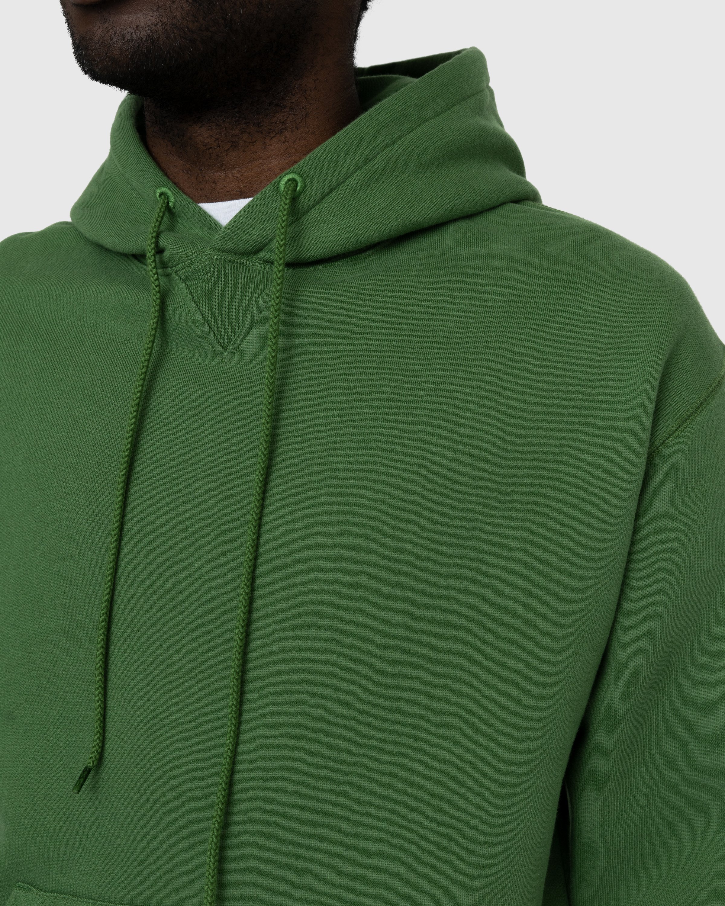 Highsnobiety - Classic Fleece Hoodie Olive - Clothing - Green - Image 7