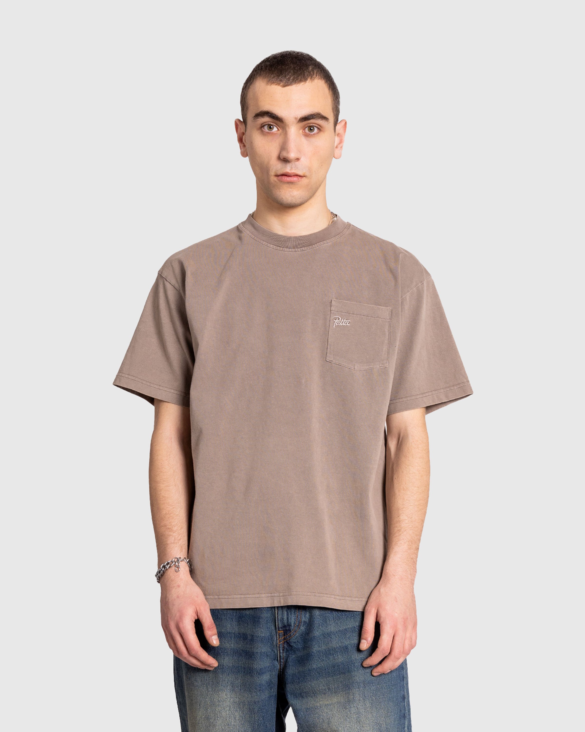 Patta - Basic Pocket T-Shirt Driftwood - Clothing - Grey - Image 2