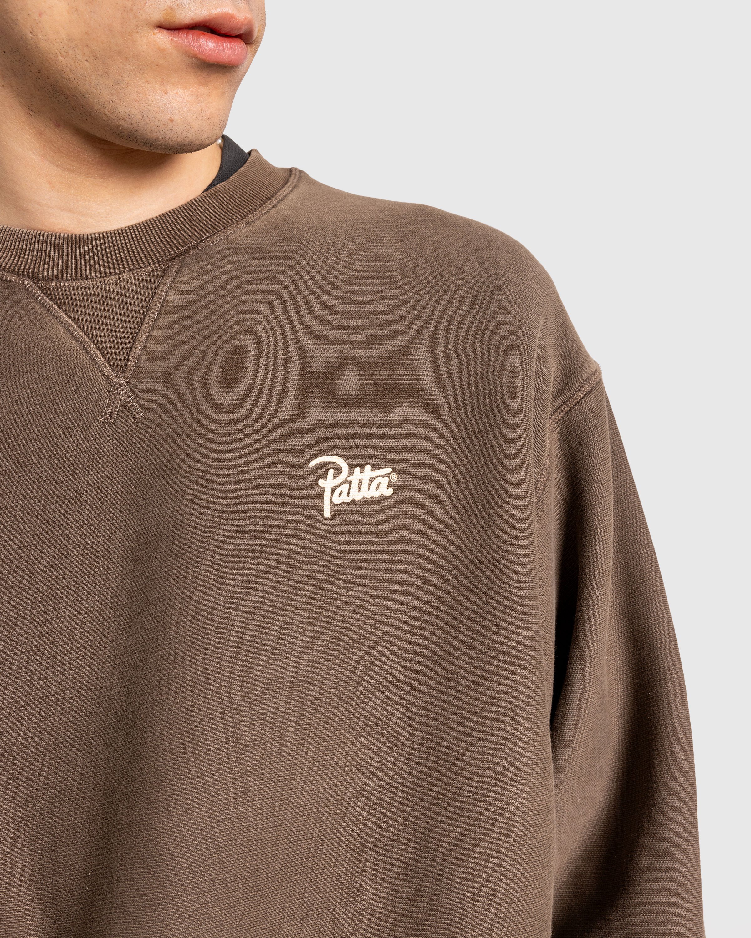 Patta - Classic Washed Crewneck Sweater Morel - Clothing - Green - Image 5