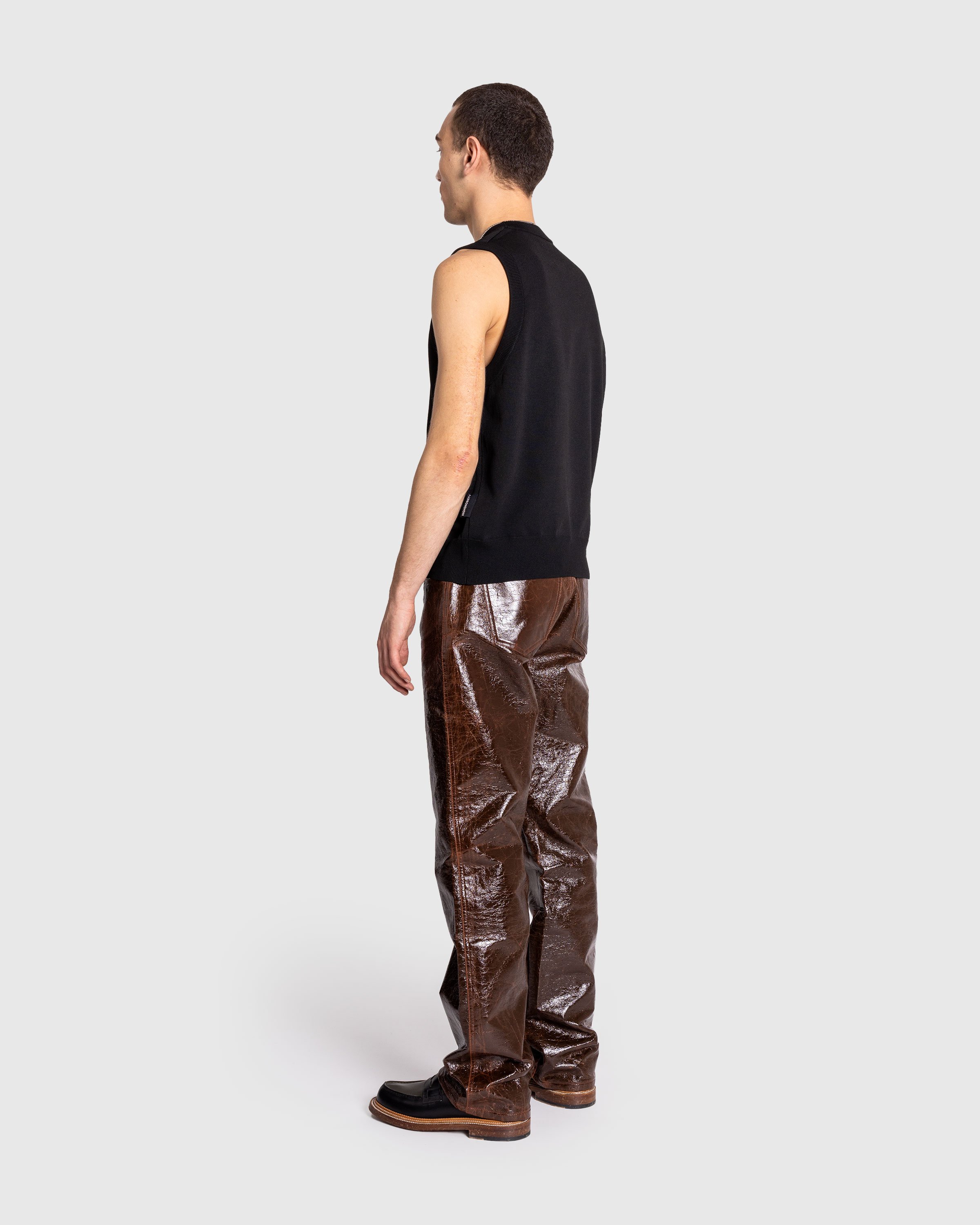 Séfr - OTIS TROUSERS COATED CRACKLE COTTON - Clothing - Brown - Image 4