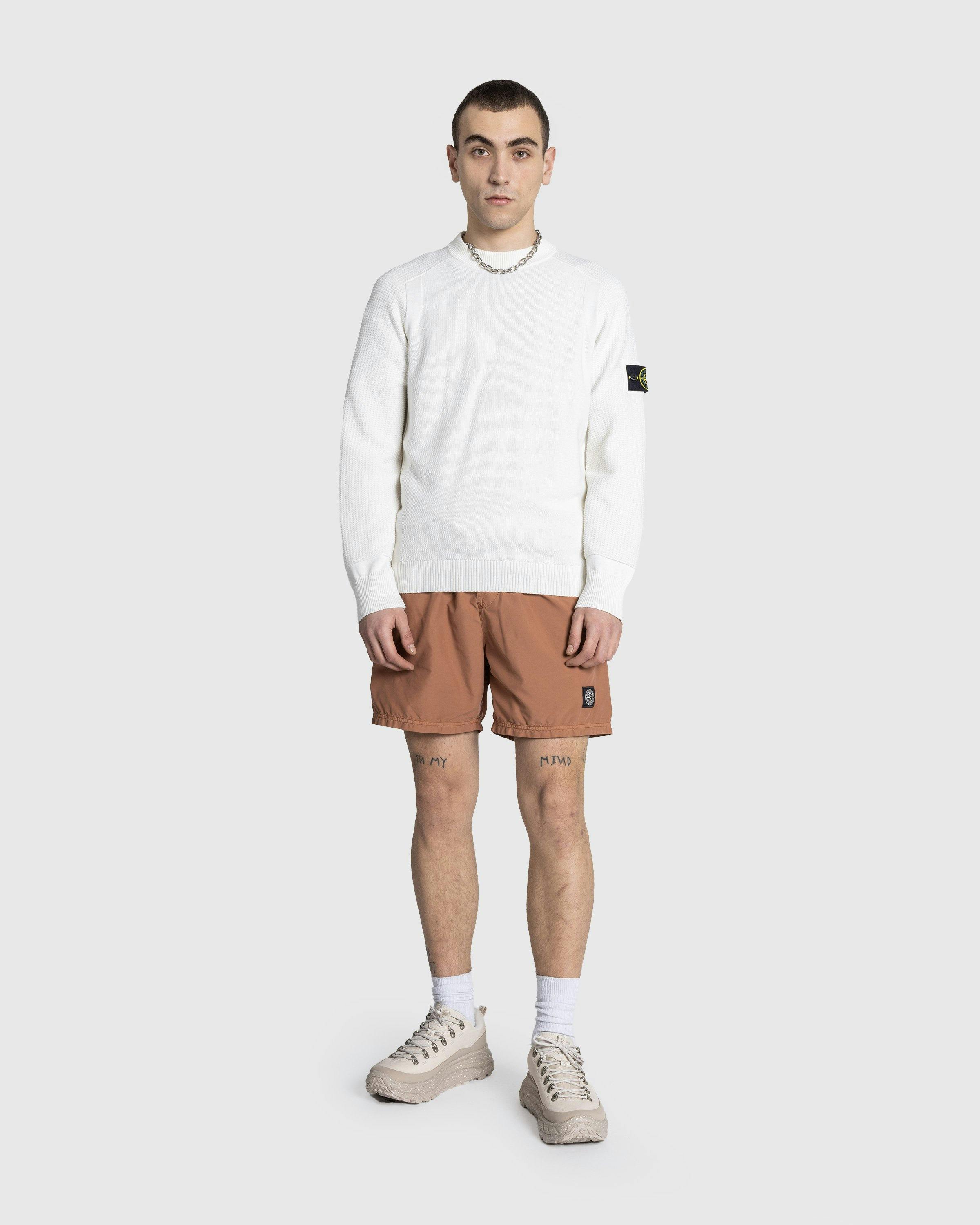 Stone Island - SHORTS RUST - Clothing - Red - Image 3