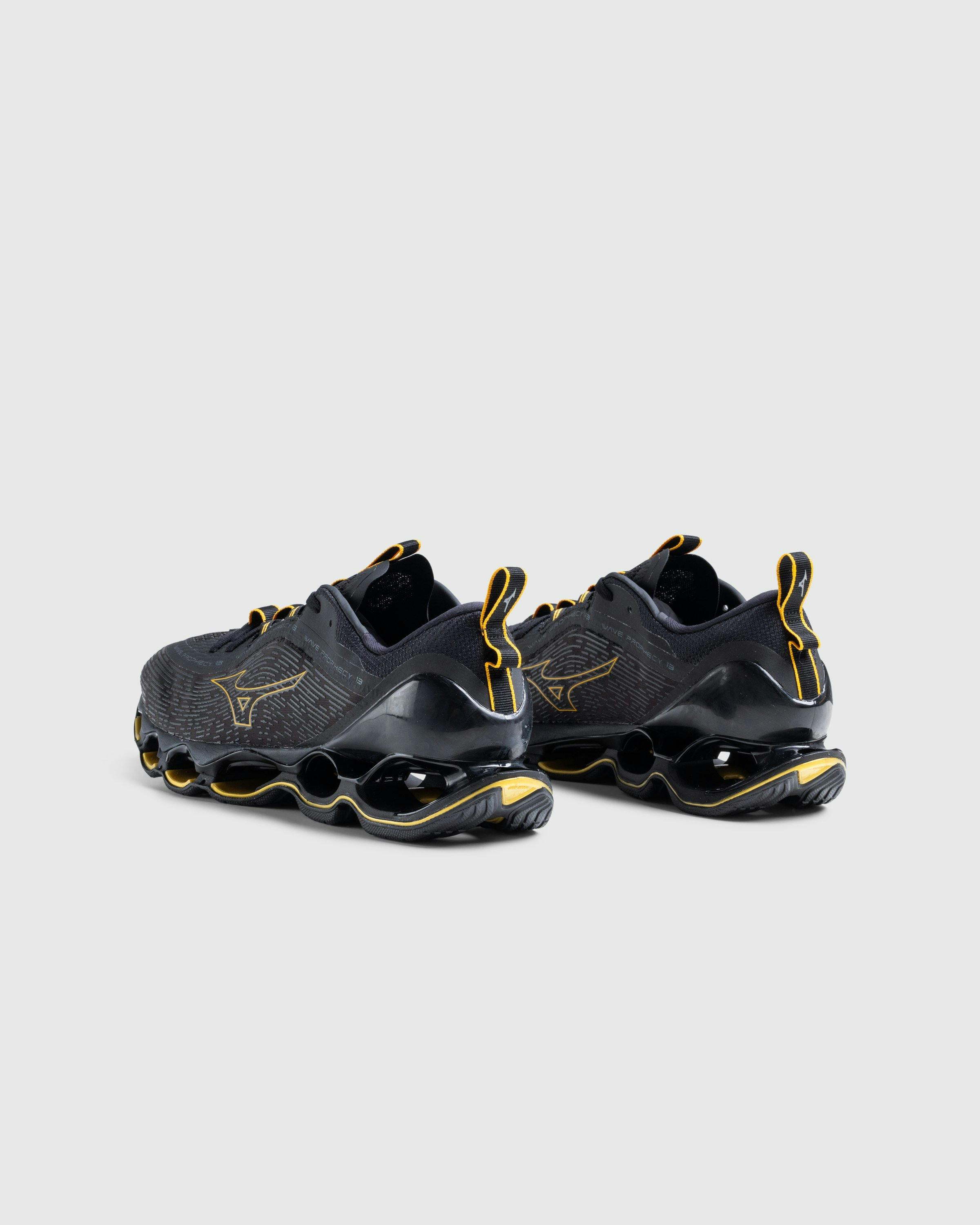 Mizuno - J1GC2451 WAVE PROPHECY 13(U) Black/Gold/Metallic Gray - Footwear - Black - Image 4