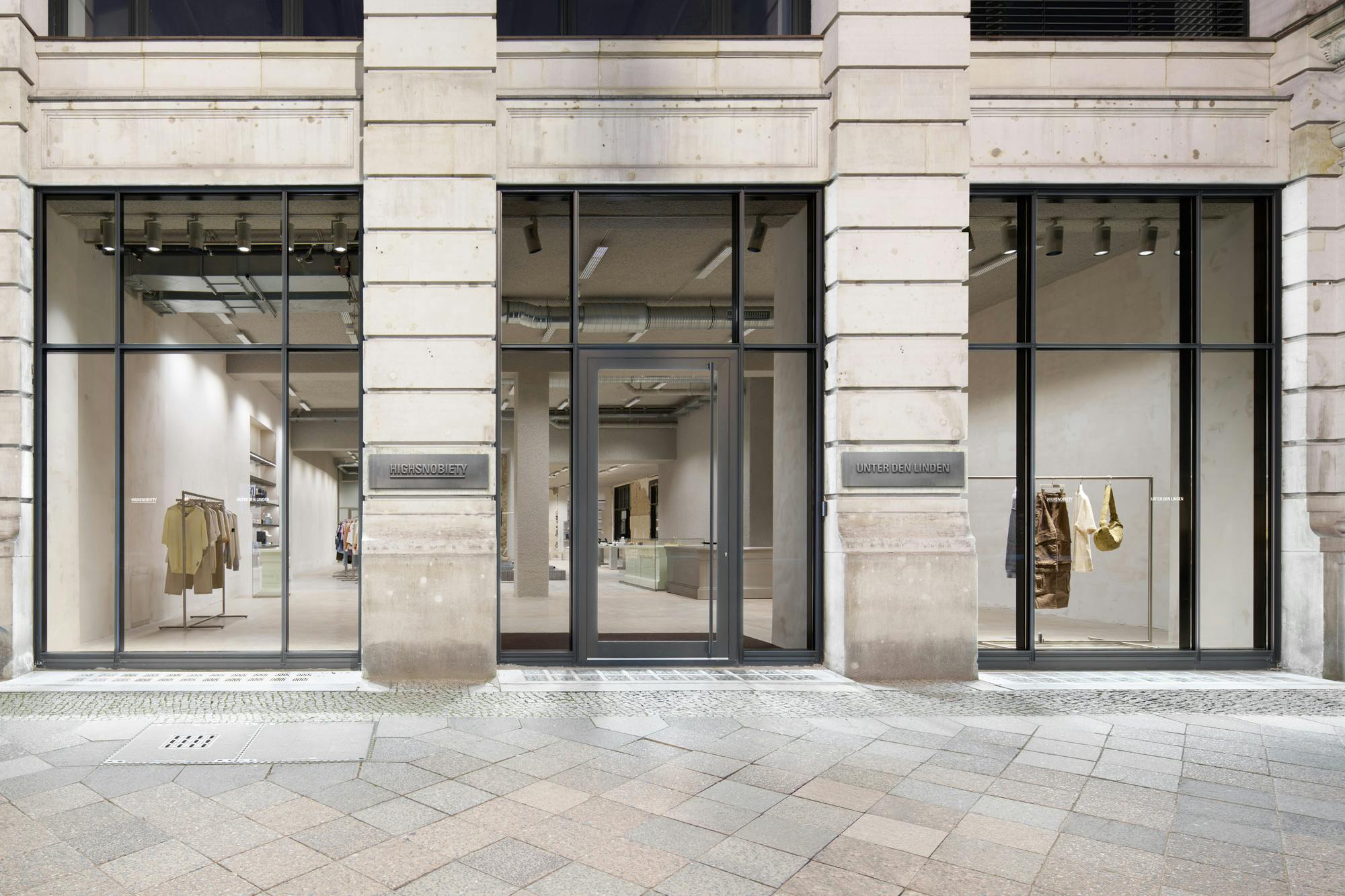 bilder von highsnobiety store berlin
