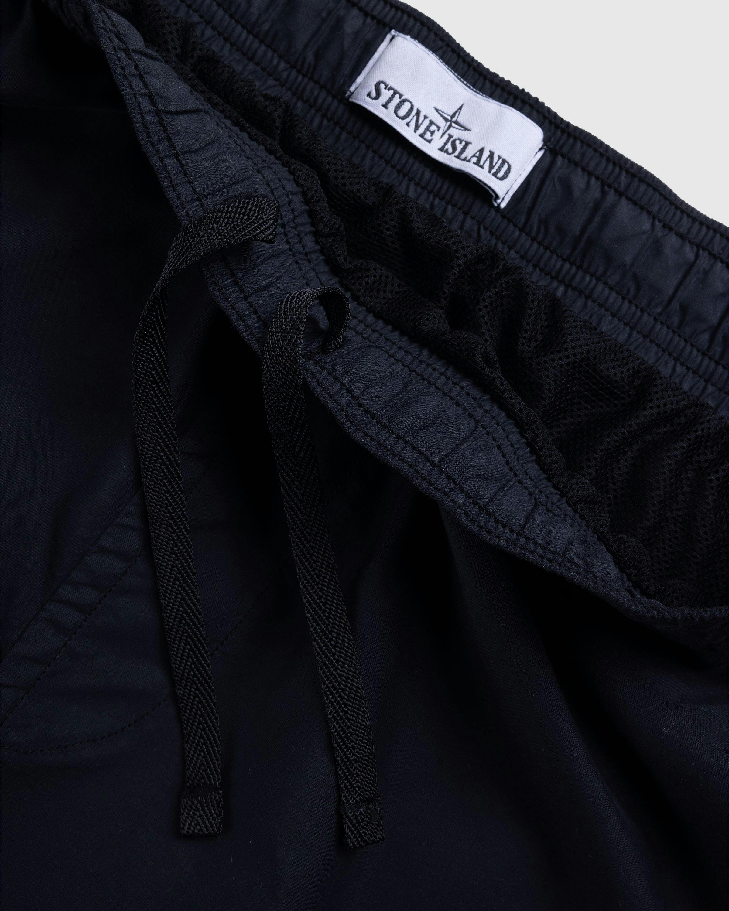 Stone Island - SHORTS BLACK - Clothing - Black - Image 6