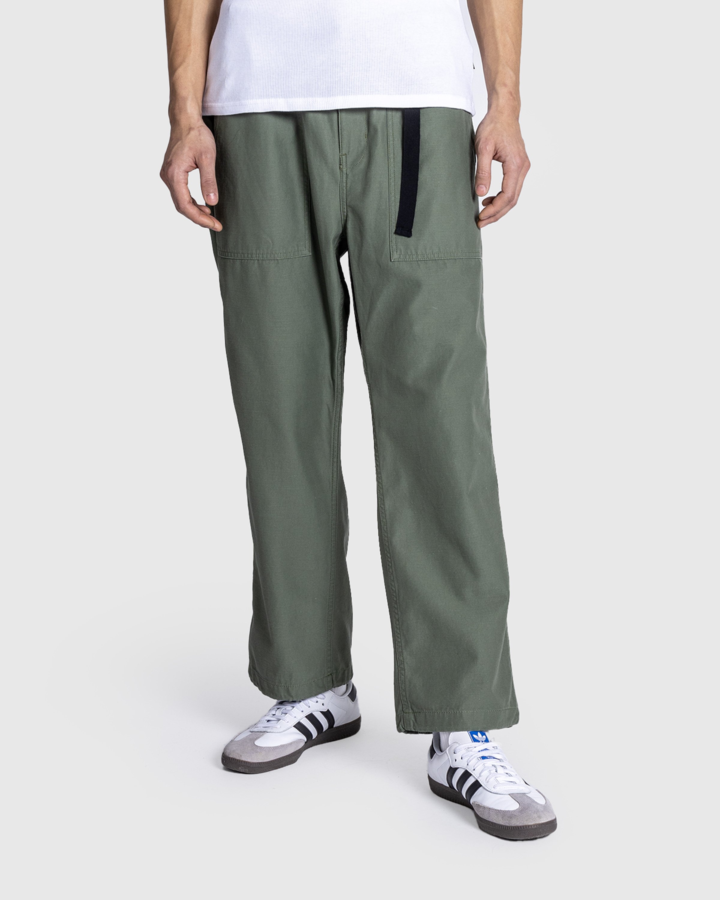 Carhartt WIP - Hayworth Pant Dollar Green /rinsed - Clothing - Green - Image 2