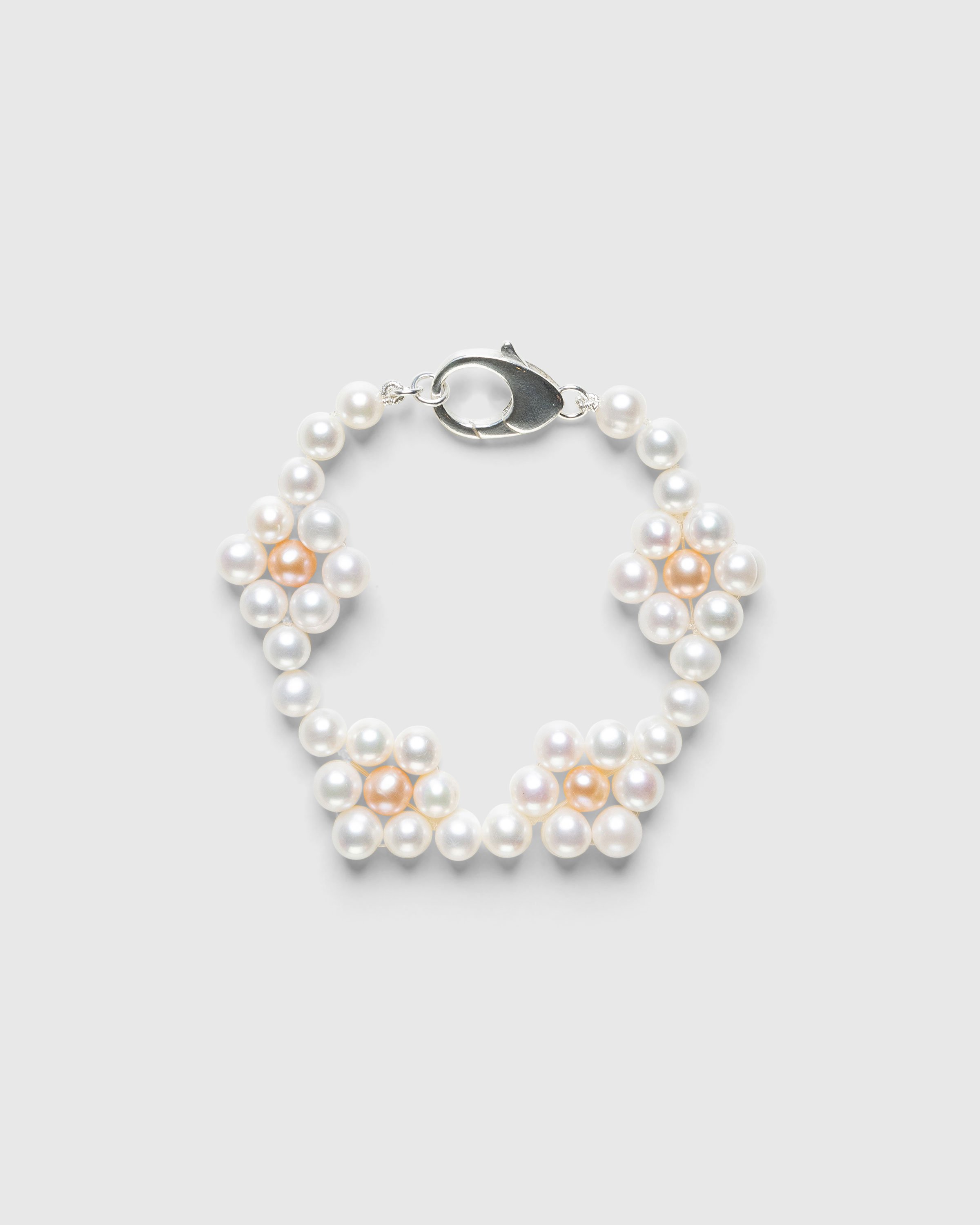Hatton Labs - Daisy Pearl Bracelet White - Accessories - White - Image 1