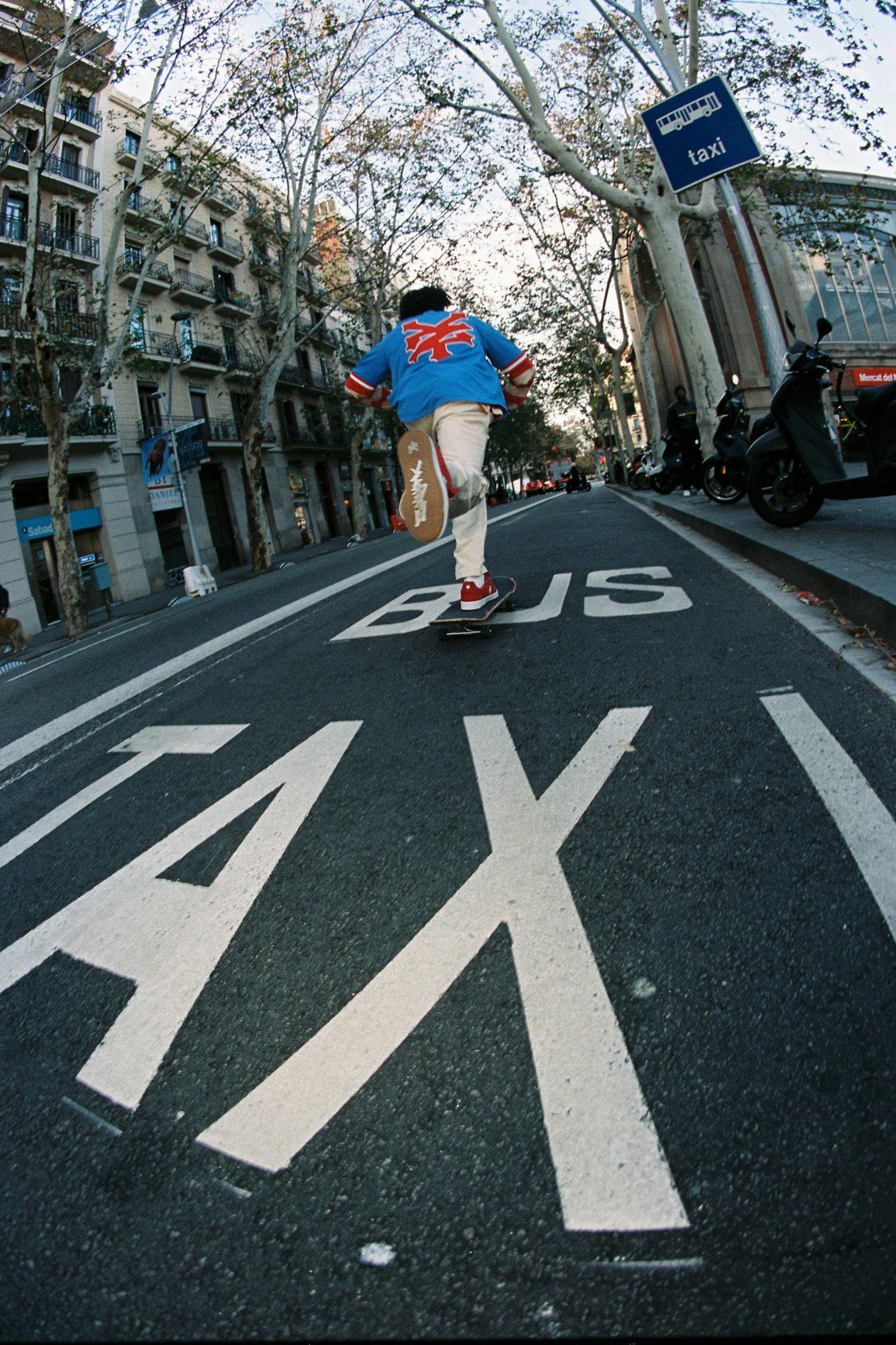 skateboarders in new york wearing zoo york