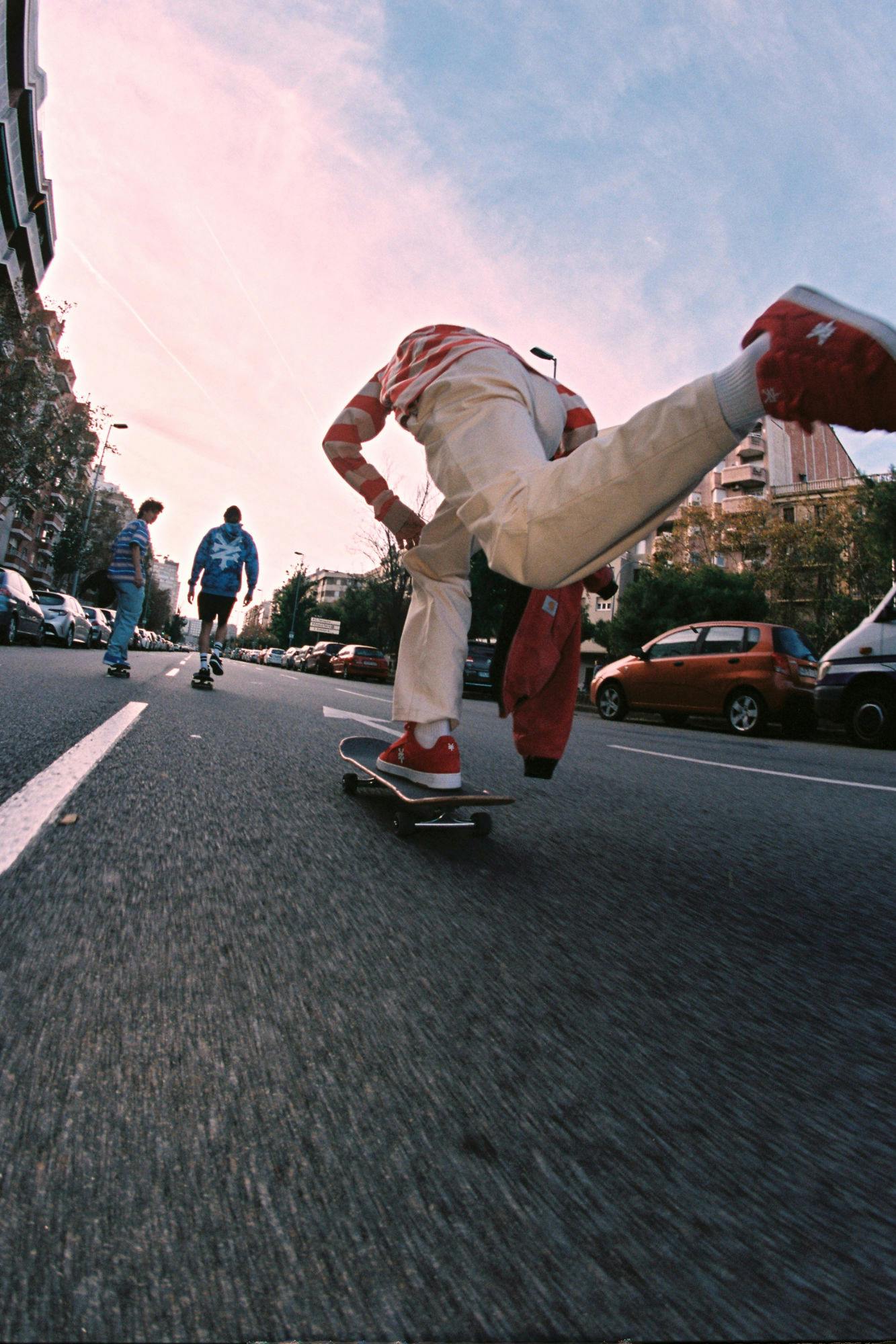 skateboarders in new york wearing zoo york