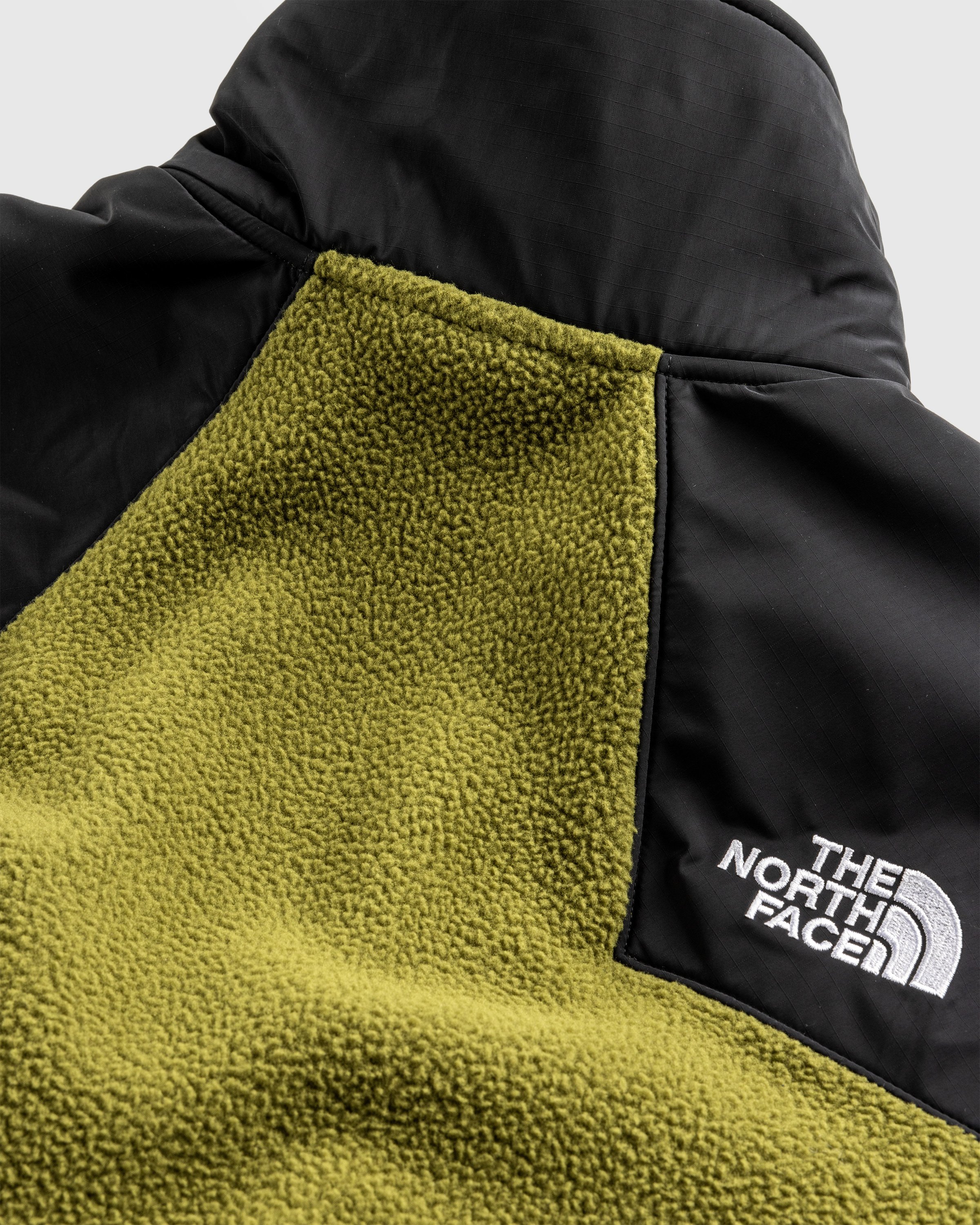 The North Face - M FLEESKI Y2K VEST FOREST OLIVE - Clothing - Green - Image 8