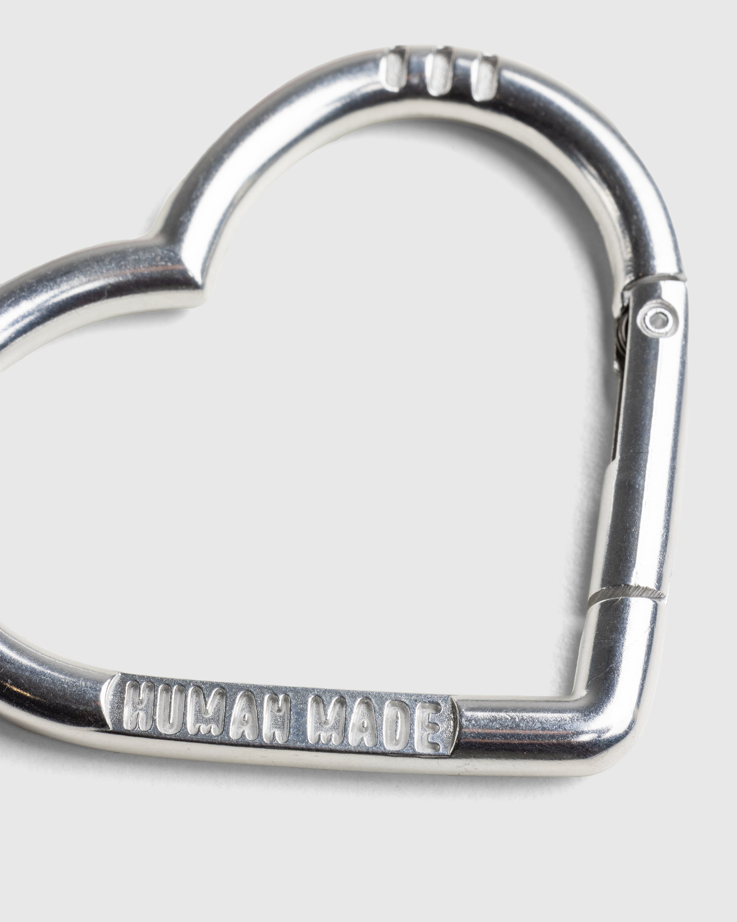 Human Made - HEART CARABINER SILVER - Accessories - Silver - Image 3