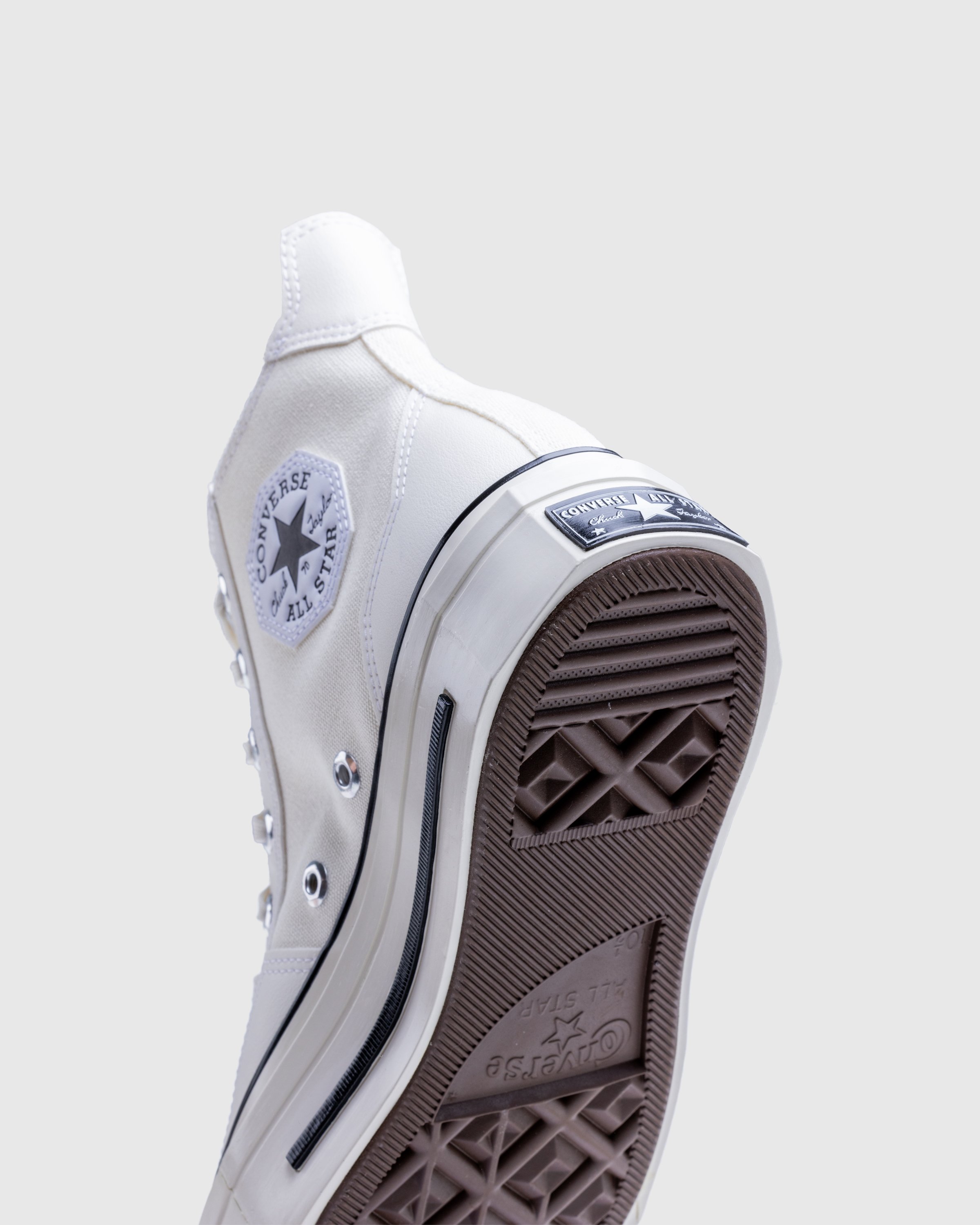Converse - CHUCK 70 DE LUXE SQUARED HI EGRET/BLACK - Footwear - White - Image 6
