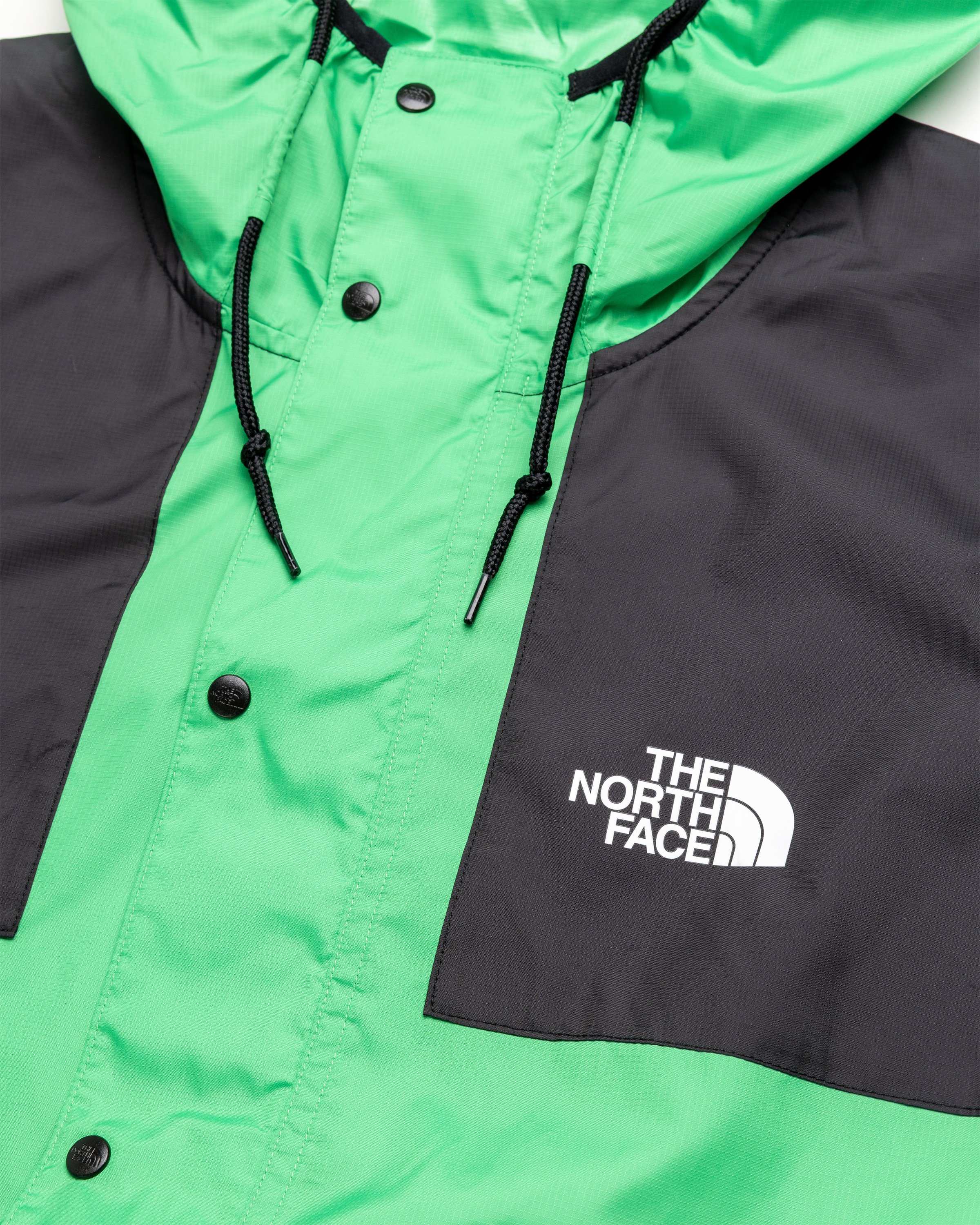 The North Face - M SEASONAL MOUNTAIN JACKET - EU OPTIC EMERALD - Clothing - Green - Image 6