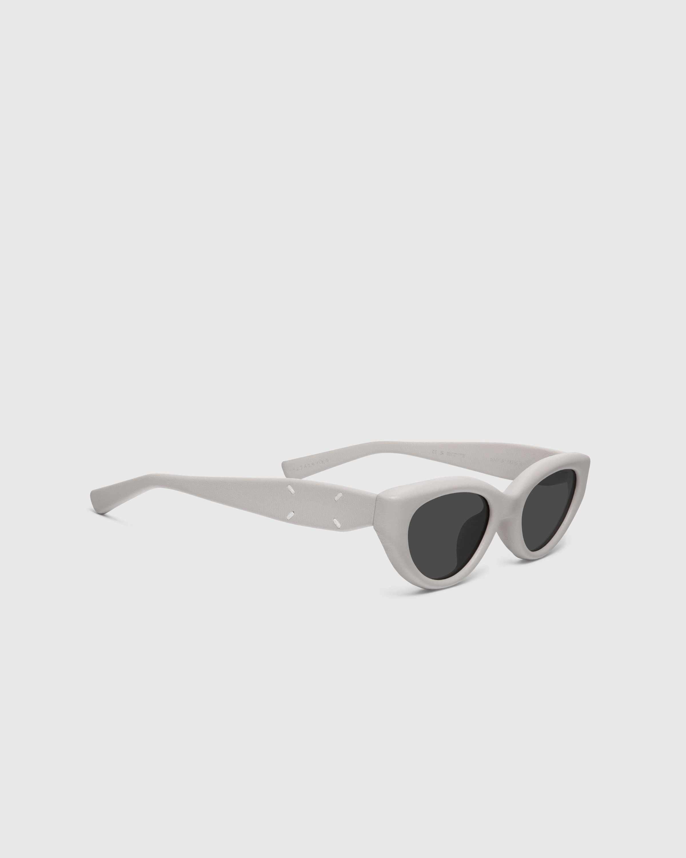 Maison Margiela x Gentle Monster - Sunglasses MM108 LEATHER-LIV1 - Accessories - White - Image 2