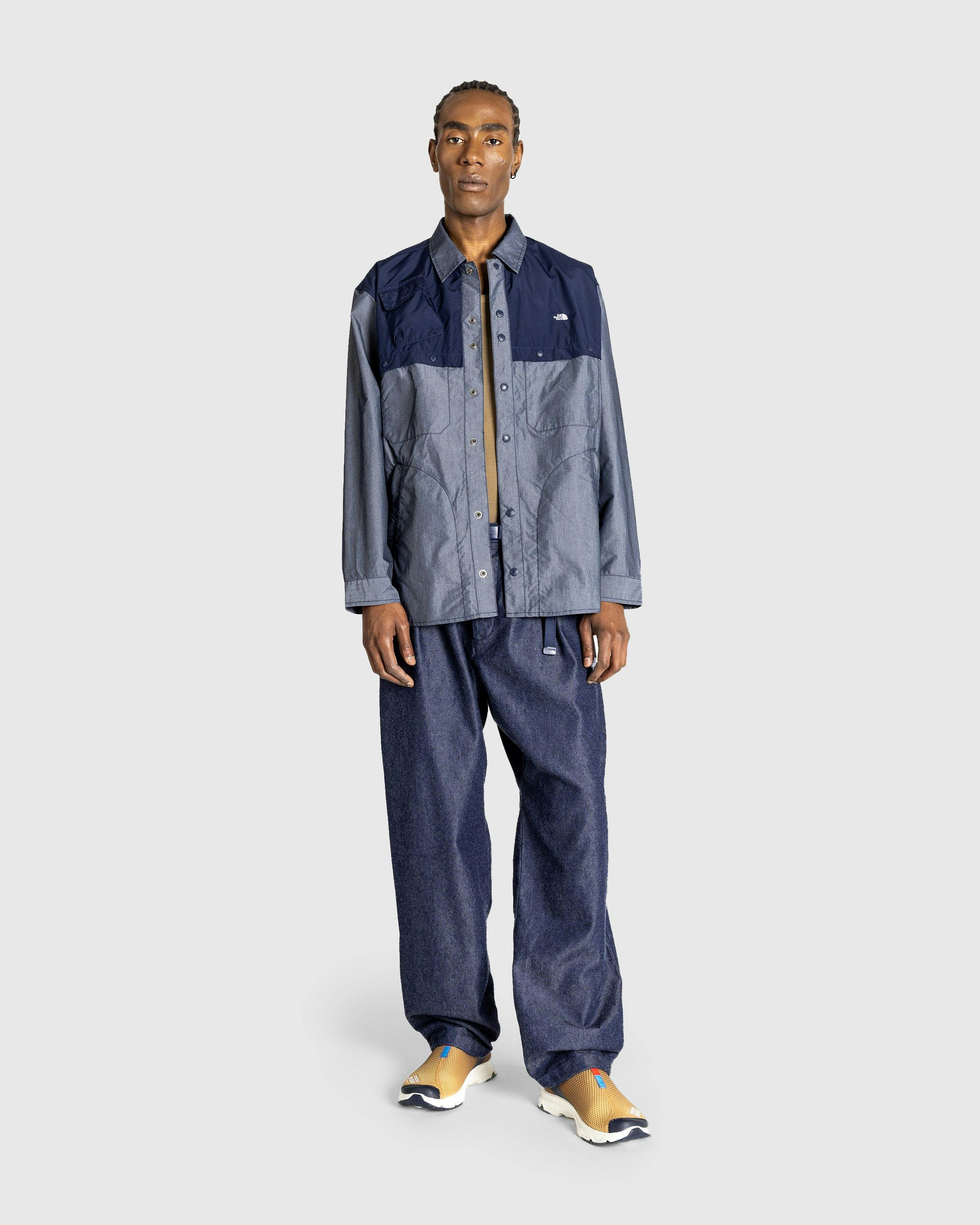 The North Face - M DENIM LS SHIRT - AP LIGHT INDIGO DENIM WASH - Clothing - Blue - Image 2