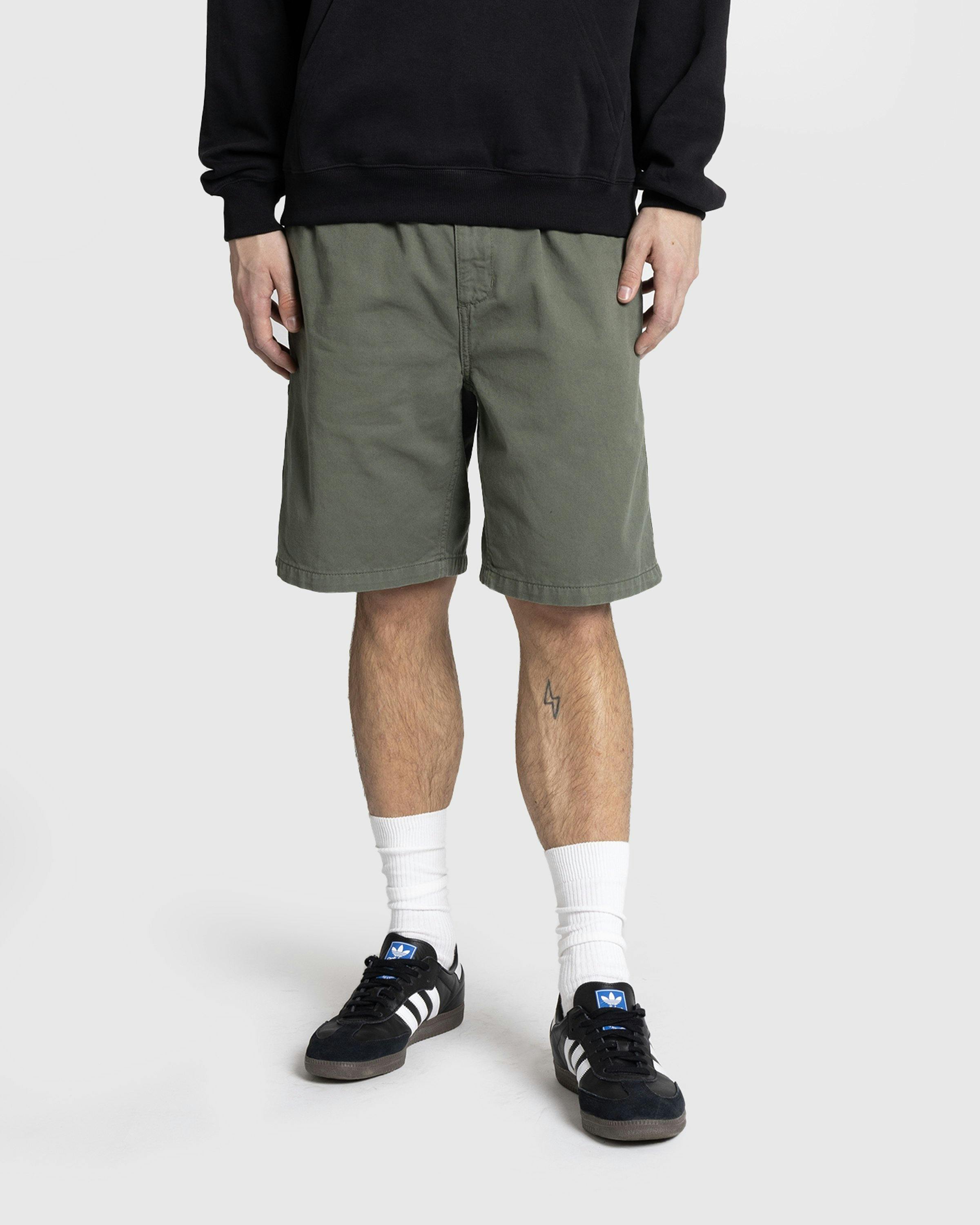 Carhartt WIP - Flint Short Park /garment dyed - Clothing - Green - Image 2