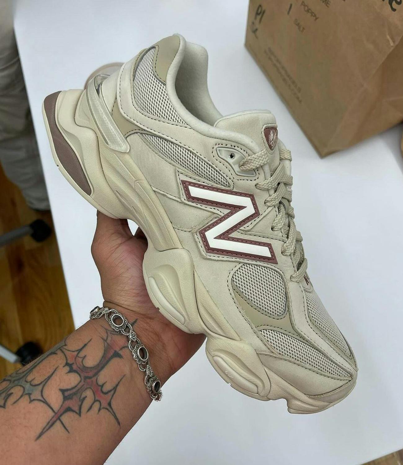 New Balance 2024.