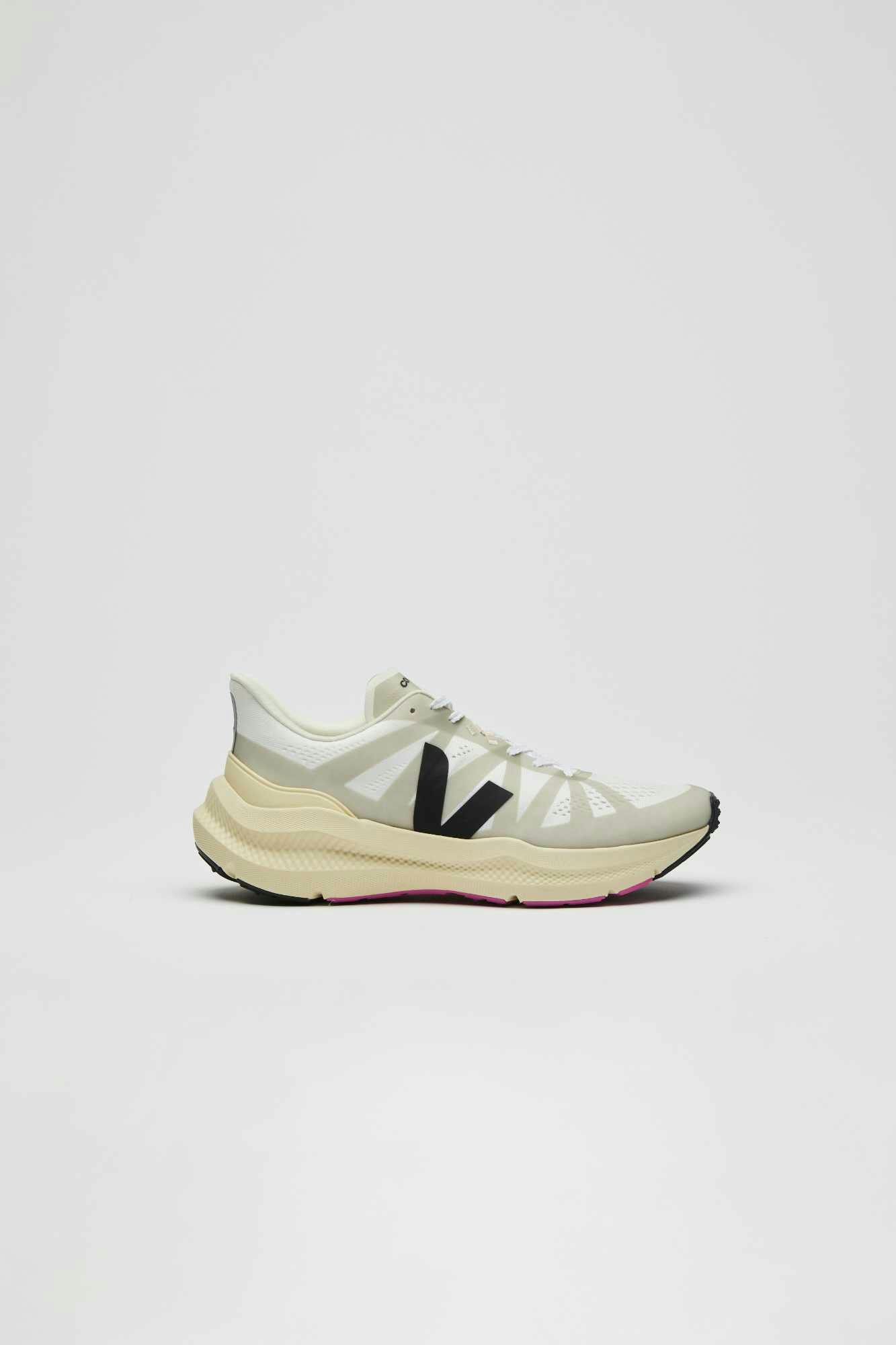 Veja's Condor 3 running sneaker