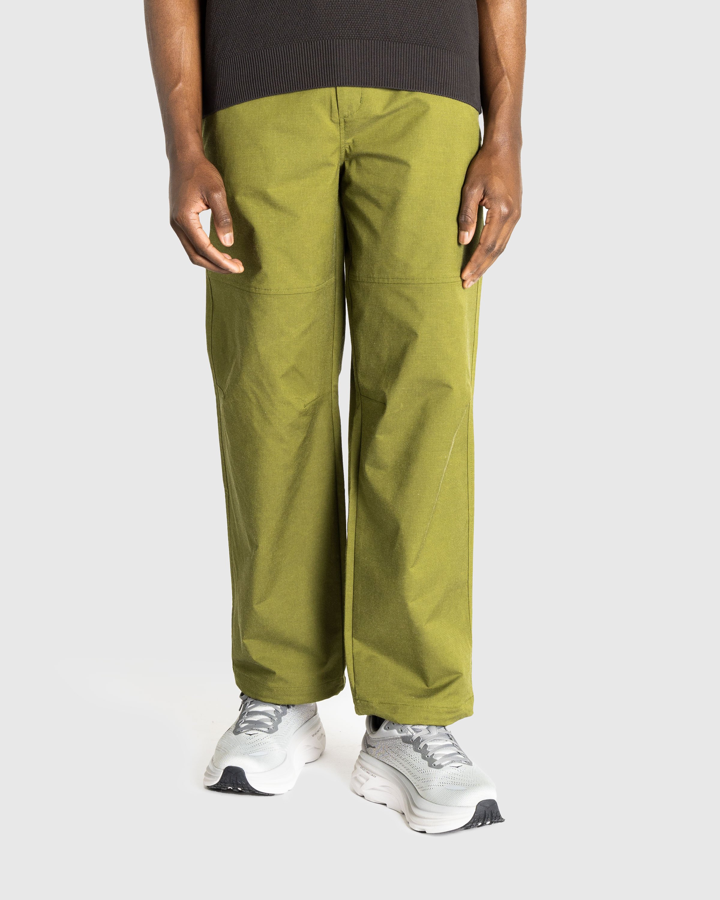 The North Face - M M66 TEK TWILL WIDE LEG PANT FOREST OLIVE - Clothing - Green - Image 2