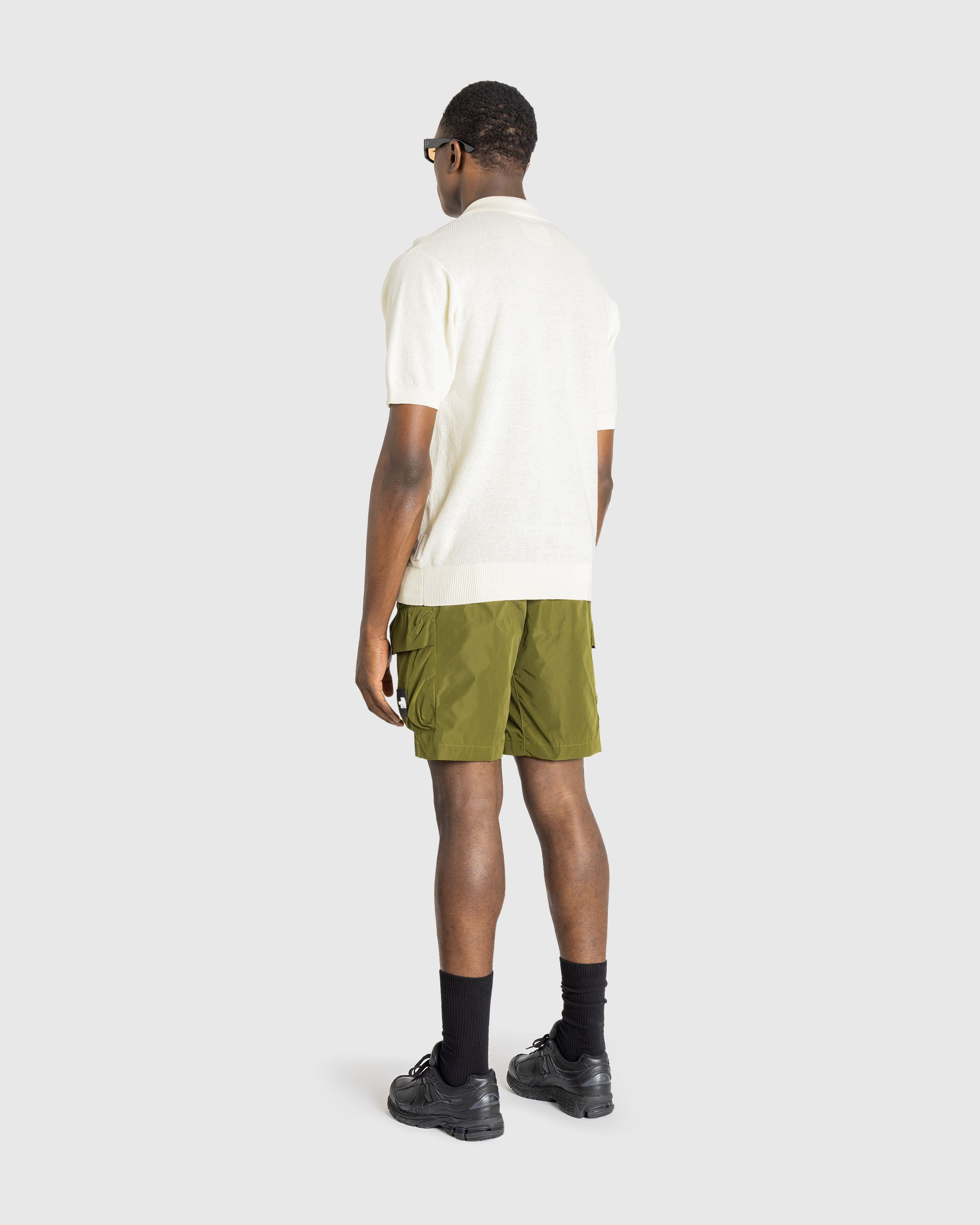 The North Face - M NSE CARGO PKT SHORT FOREST OLIVE - Clothing - Green - Image 4
