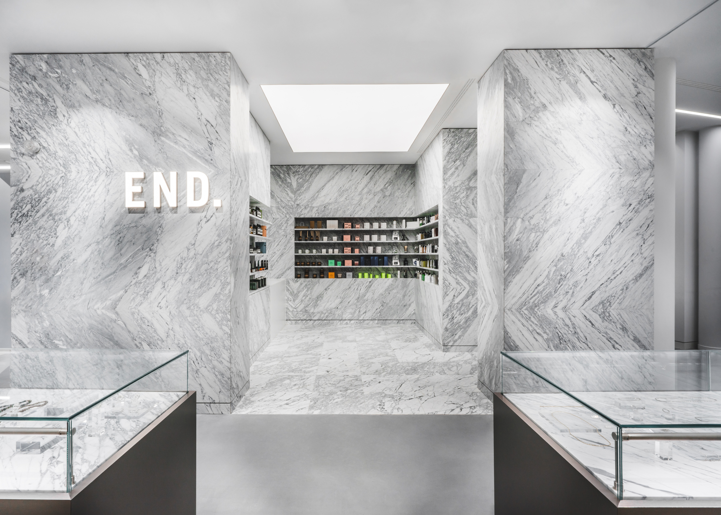 END. Milan Store