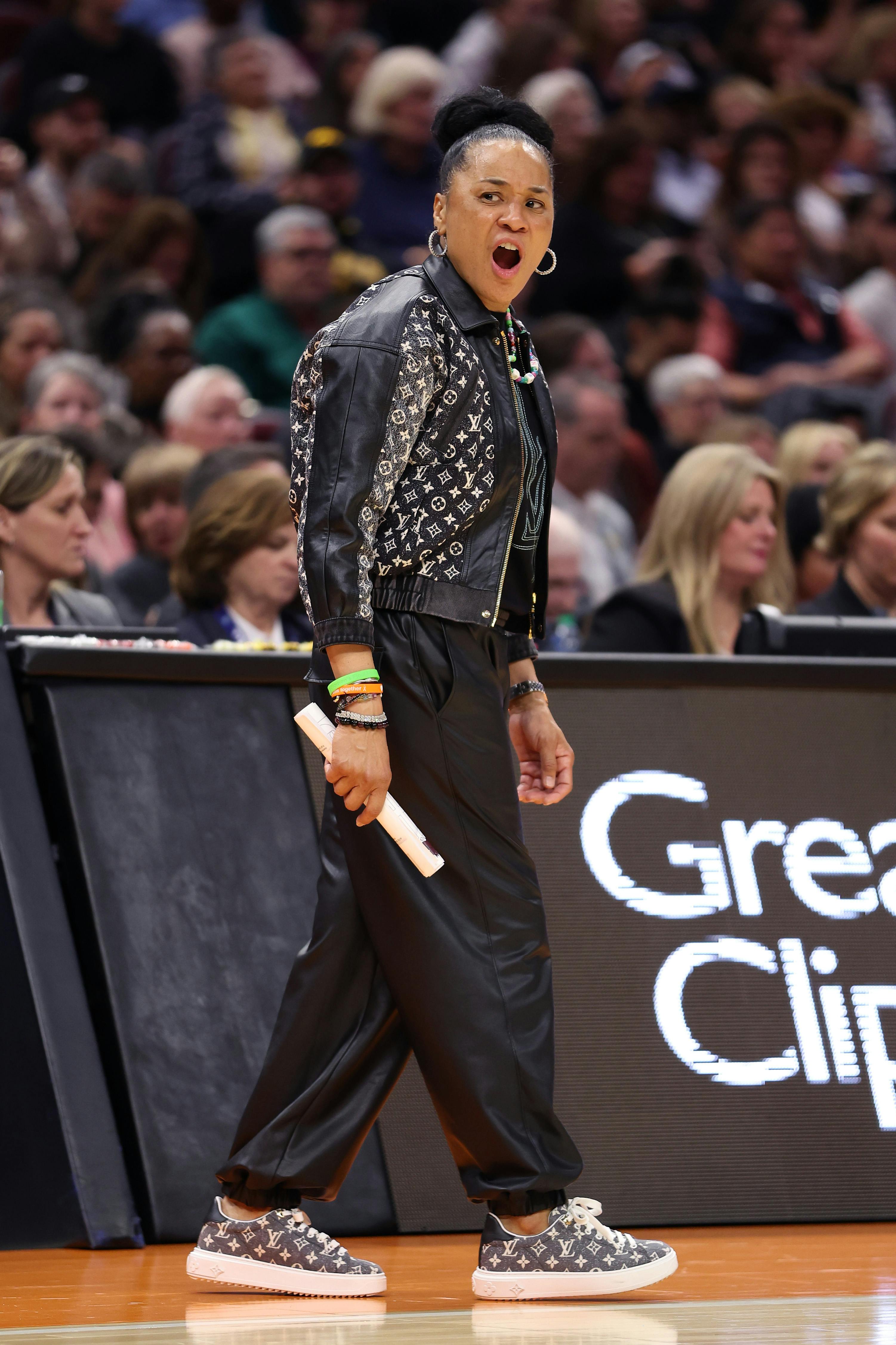 dawn staley coach outfits